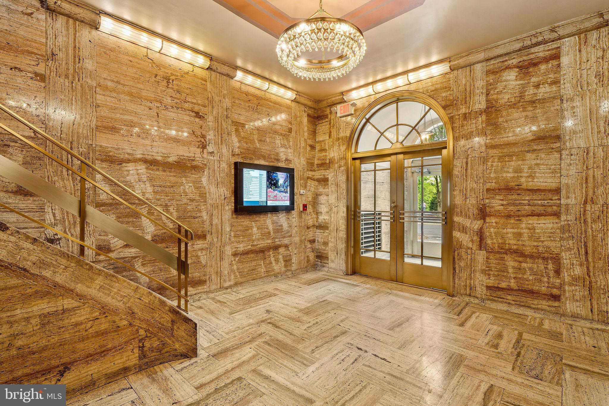44 NASSAU STREET G