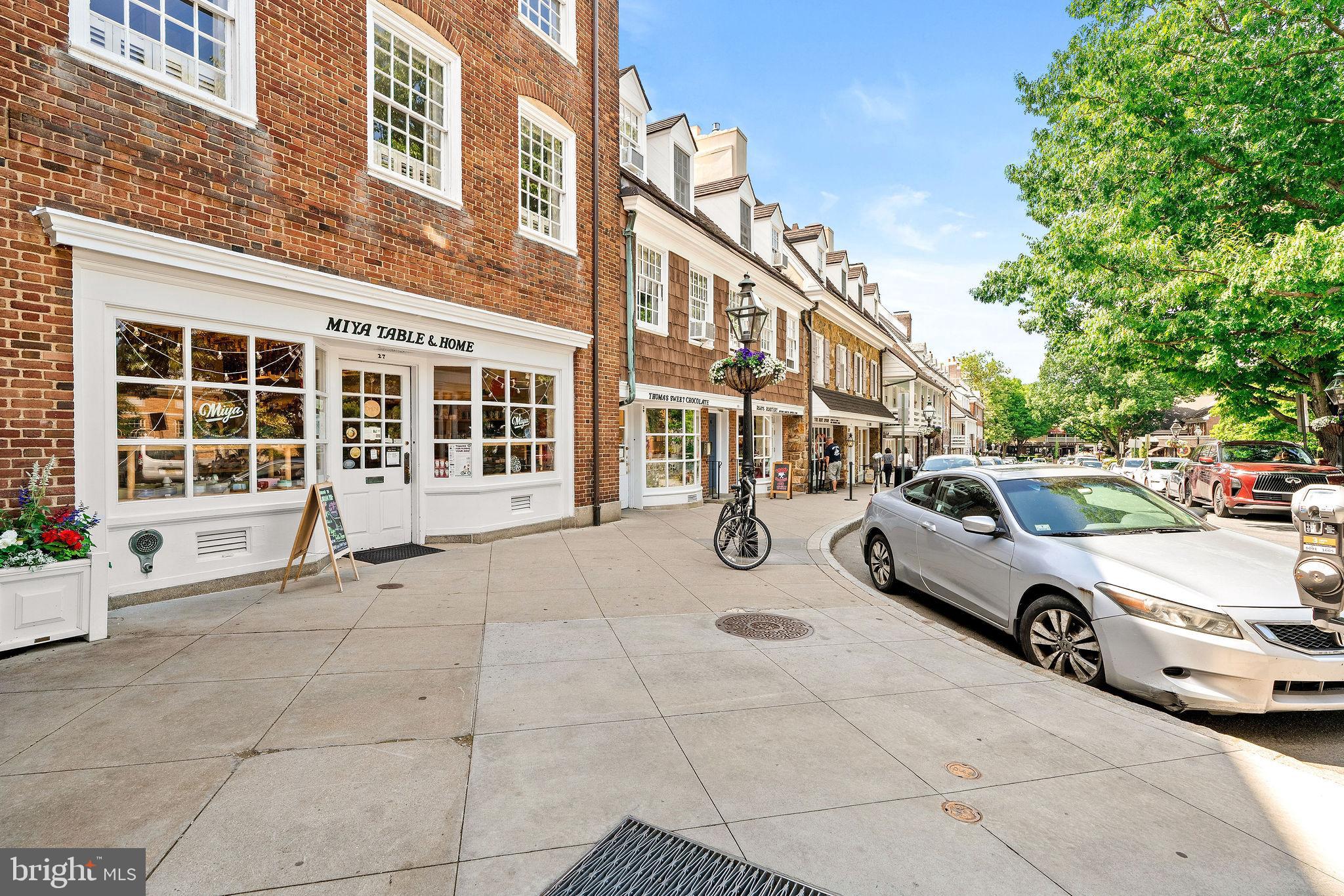 44 NASSAU STREET G