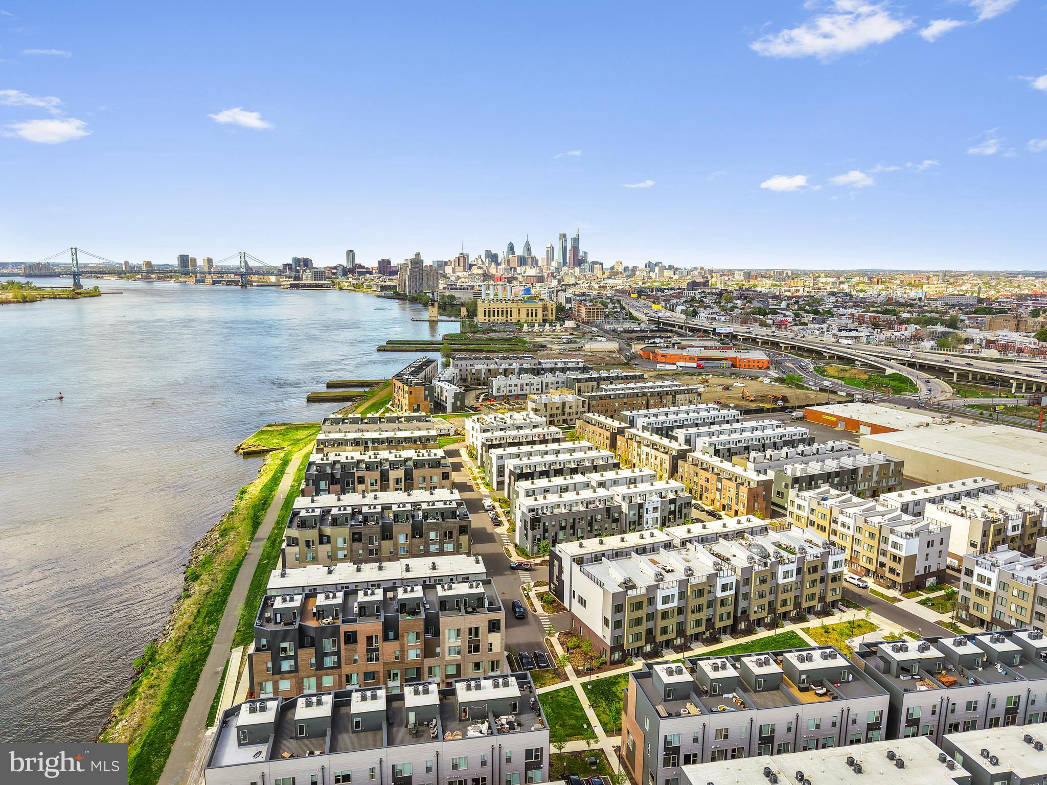 NORTHBANK - Residential