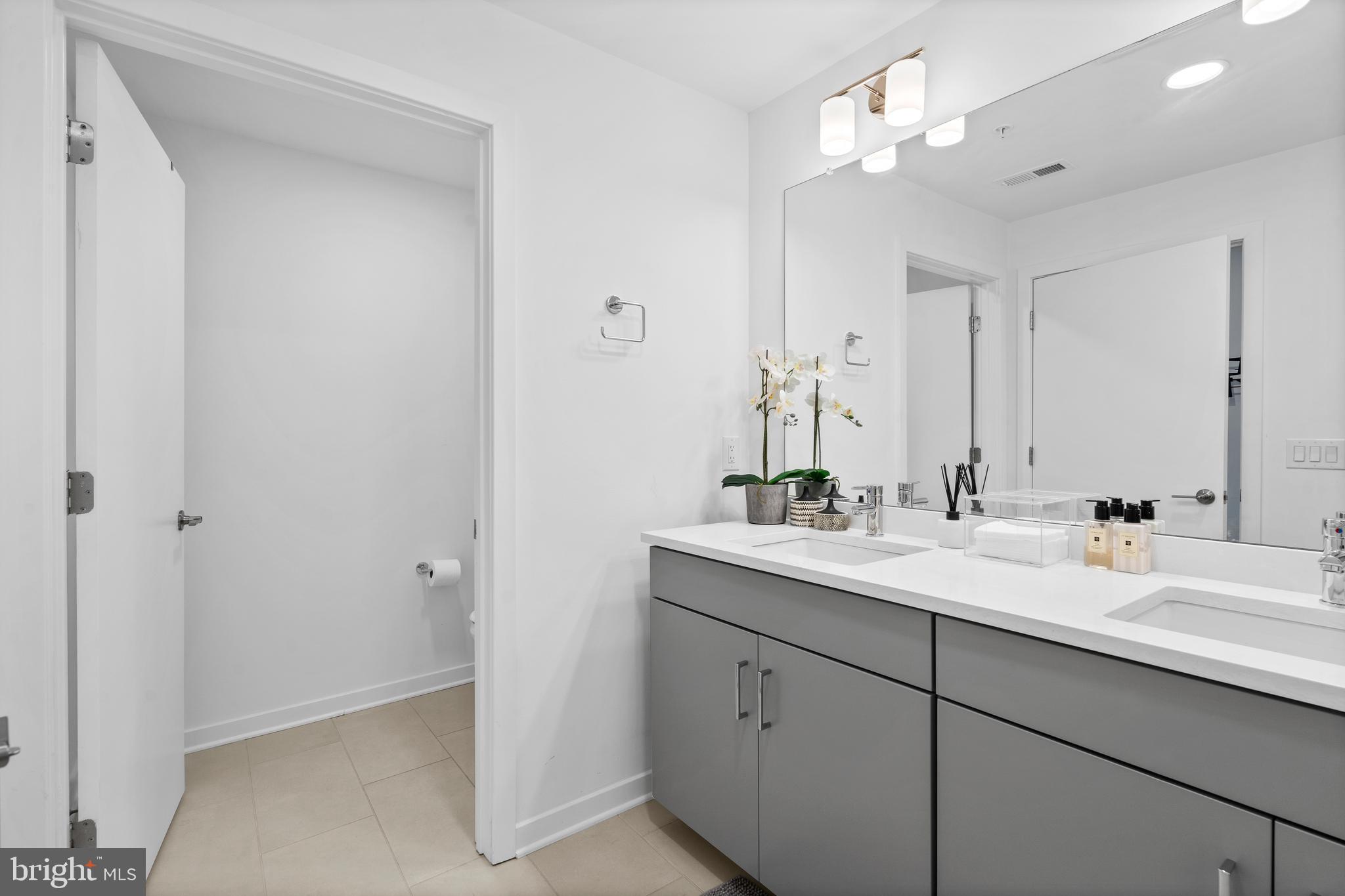 NORTHBANK - Residential
