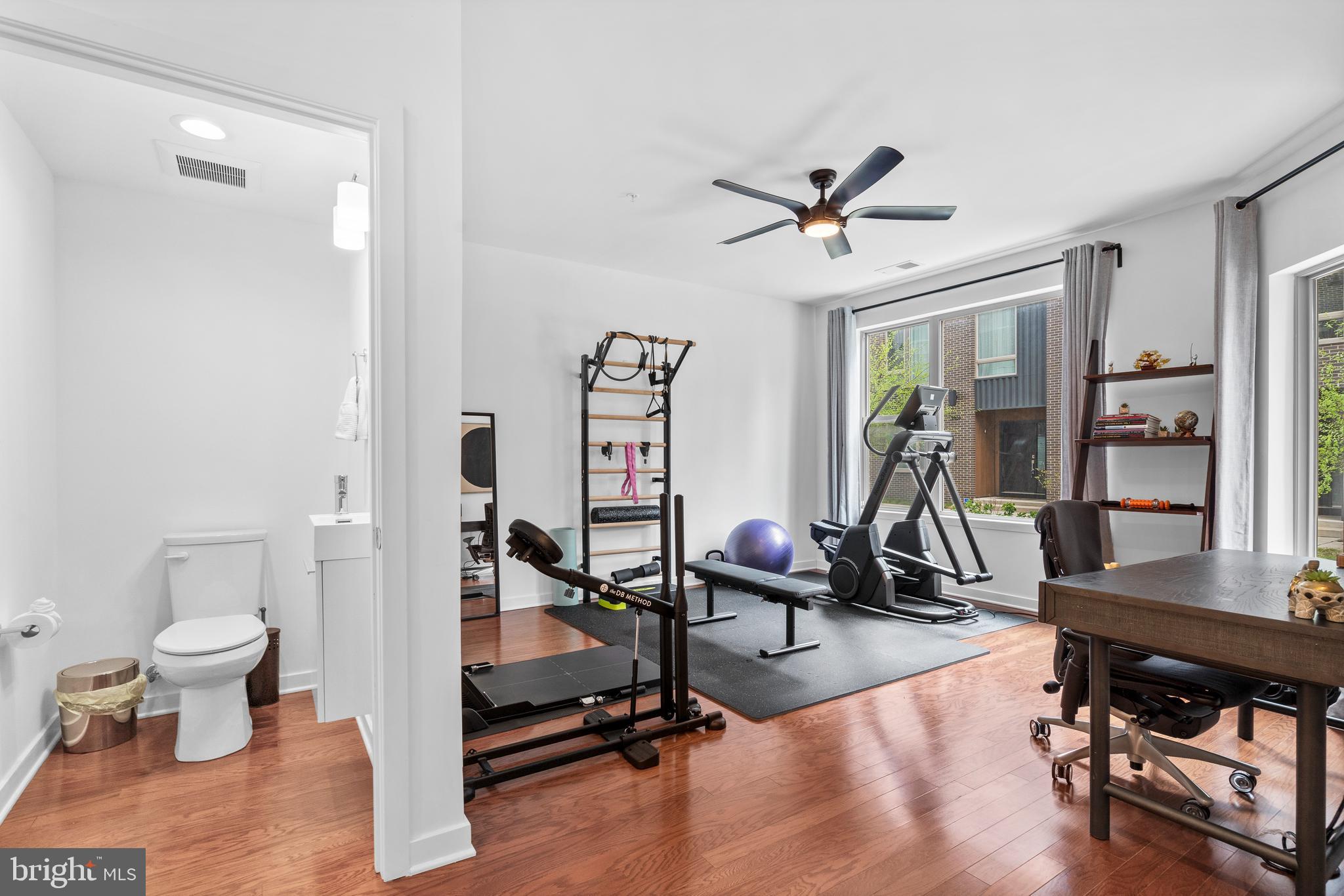 NORTHBANK - Residential