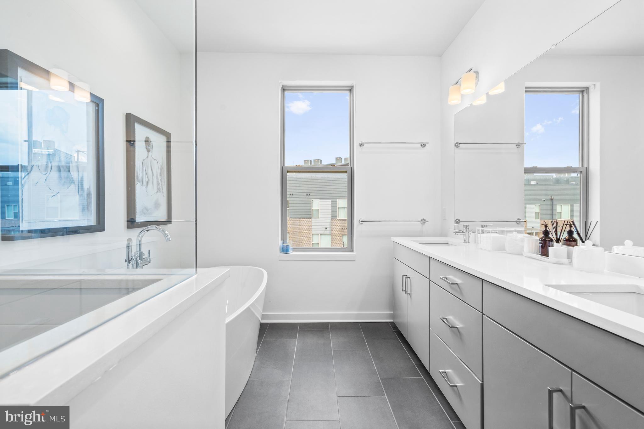 NORTHBANK - Residential