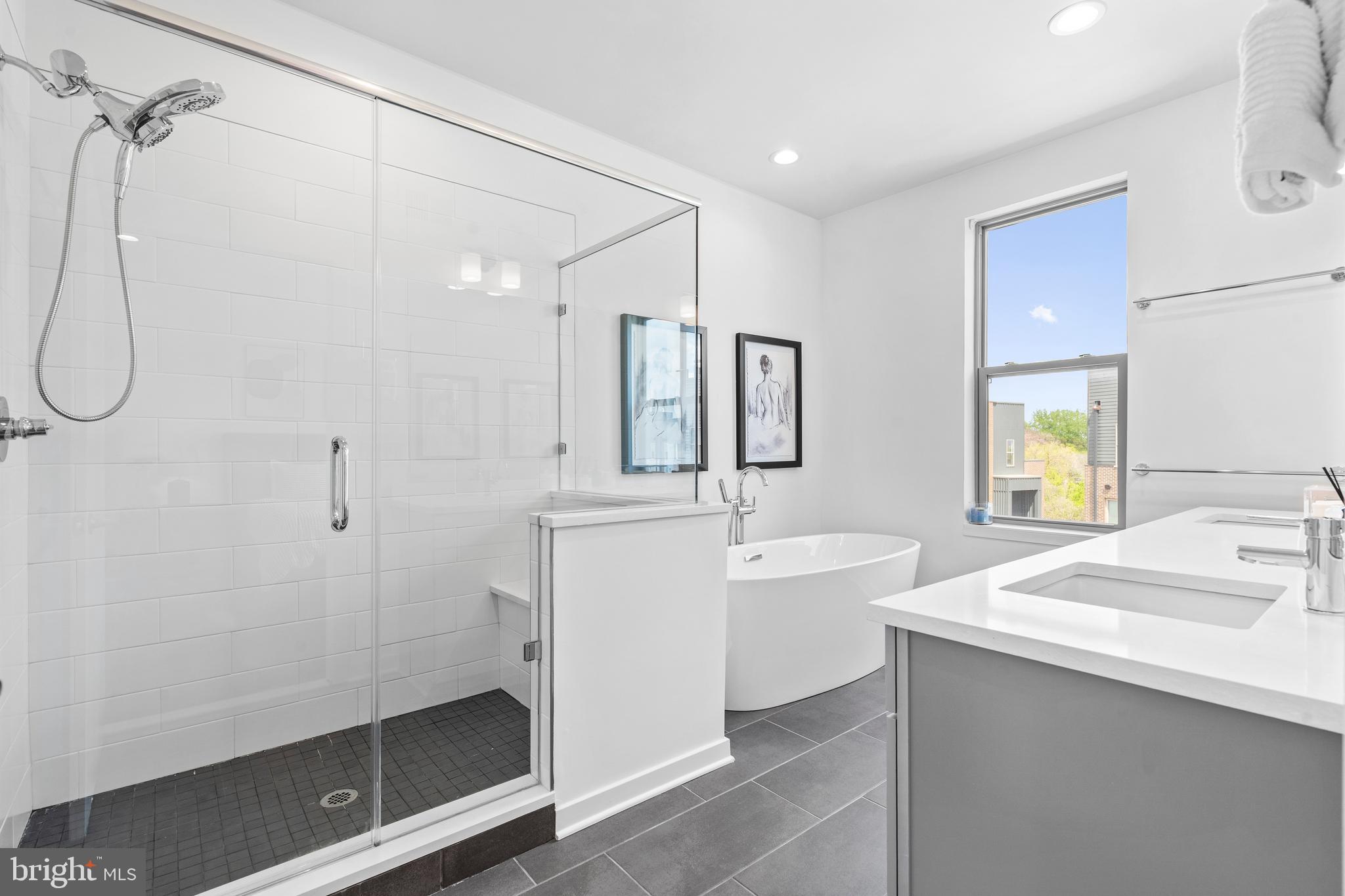 NORTHBANK - Residential