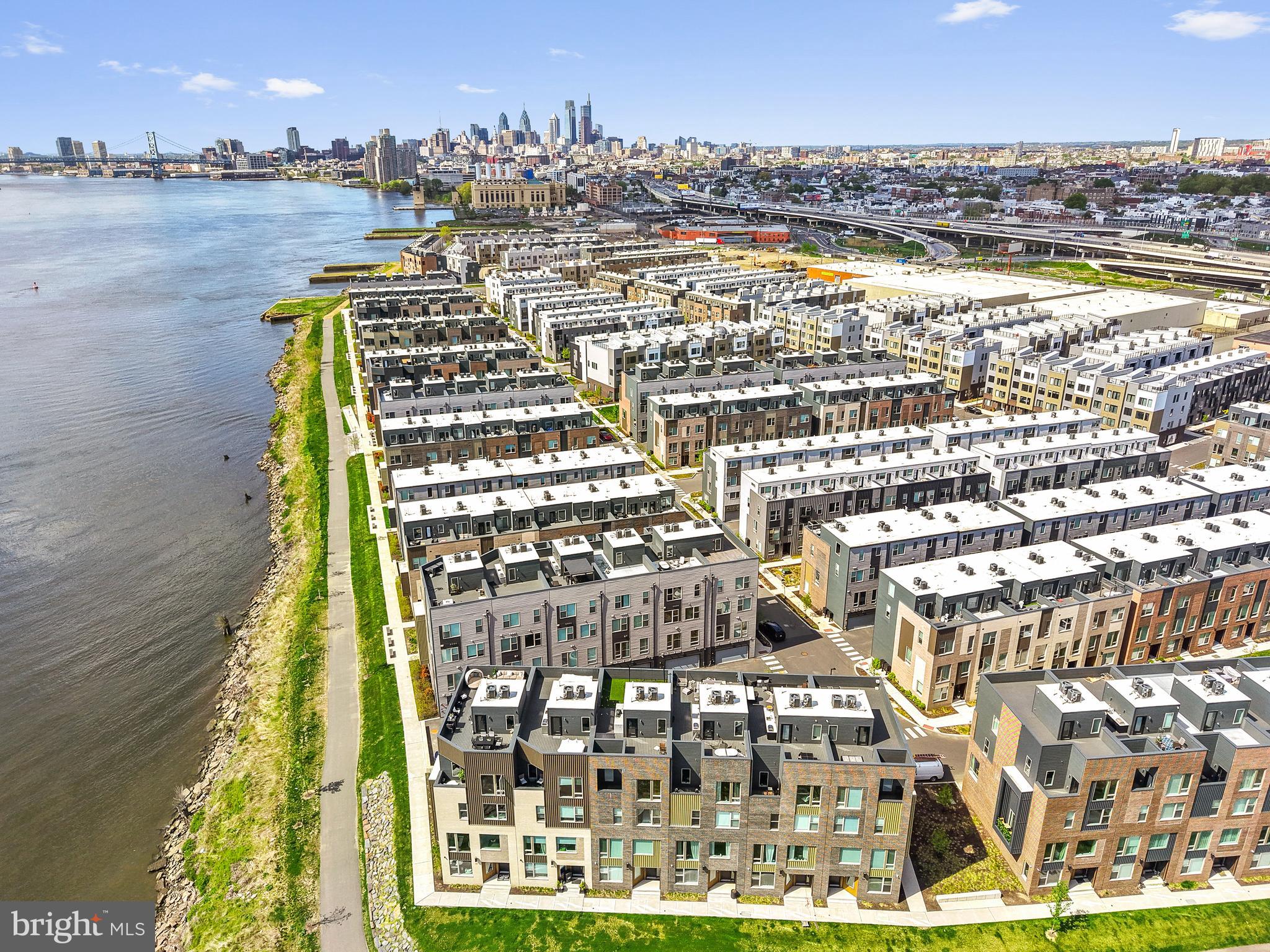 NORTHBANK - Residential