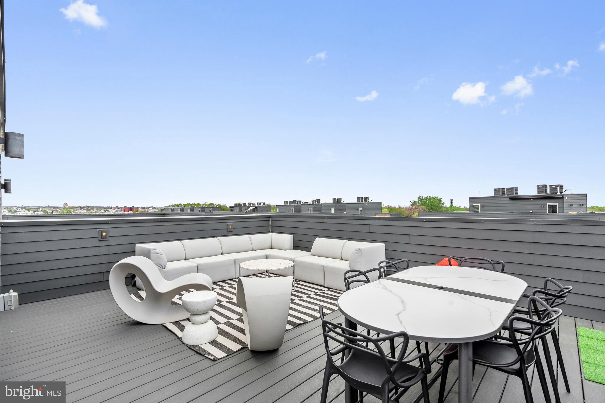 NORTHBANK - Residential