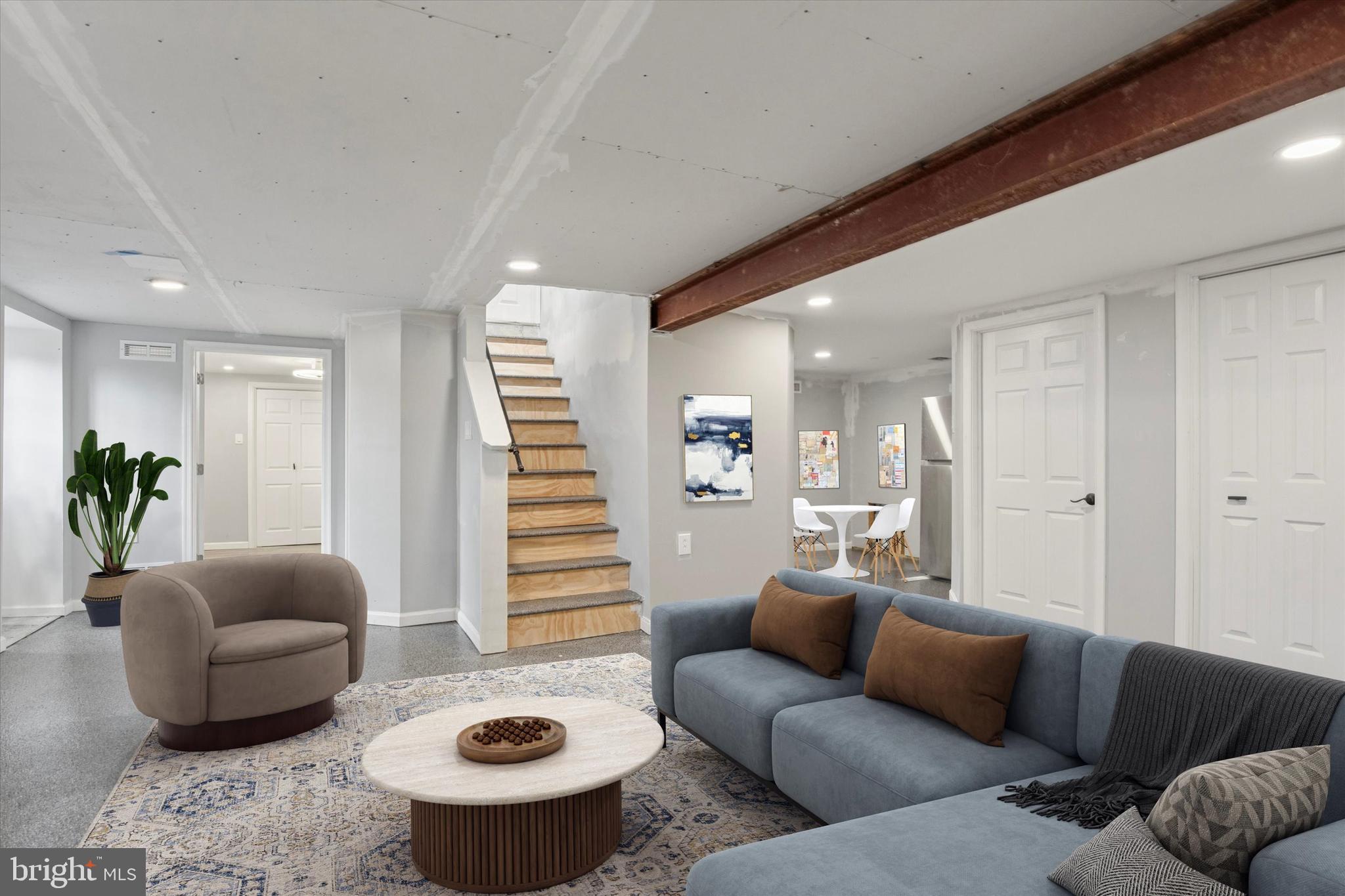 WINDING CREEK - Residential