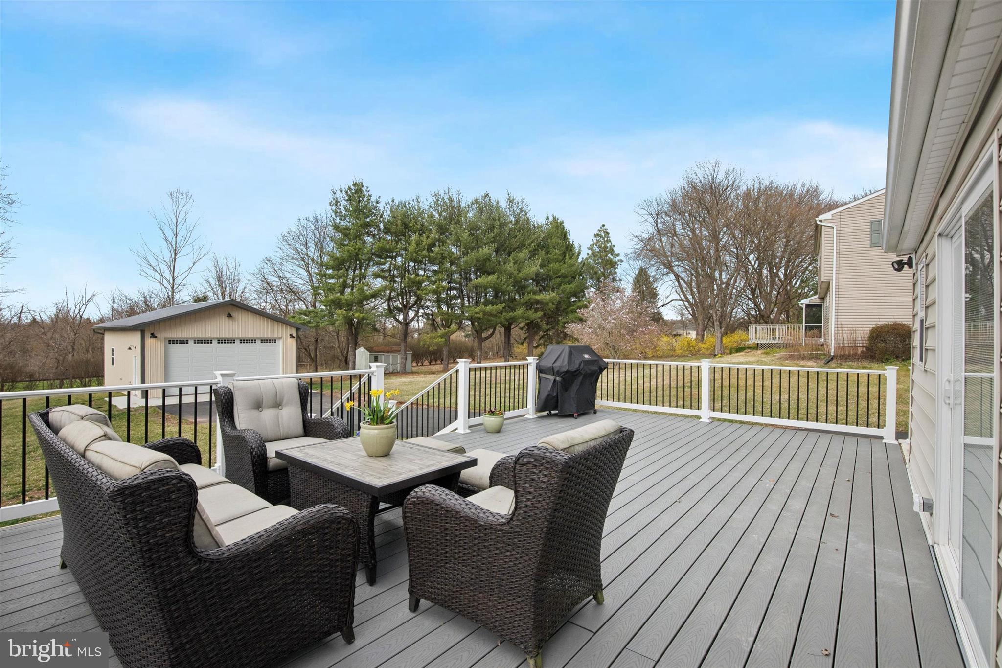 WINDING CREEK - Residential