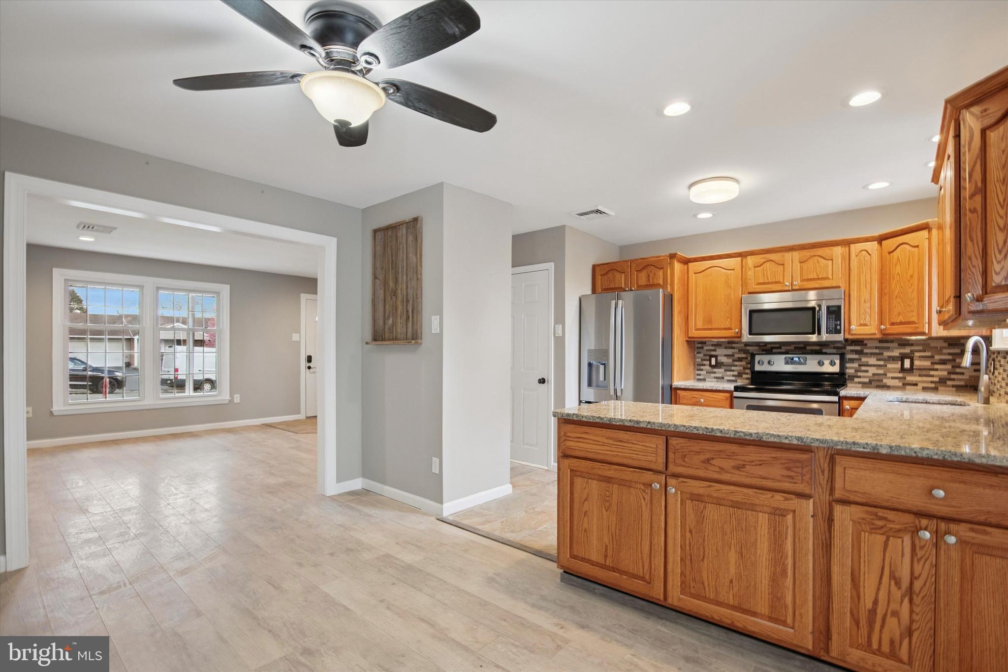 WINDING CREEK - Residential