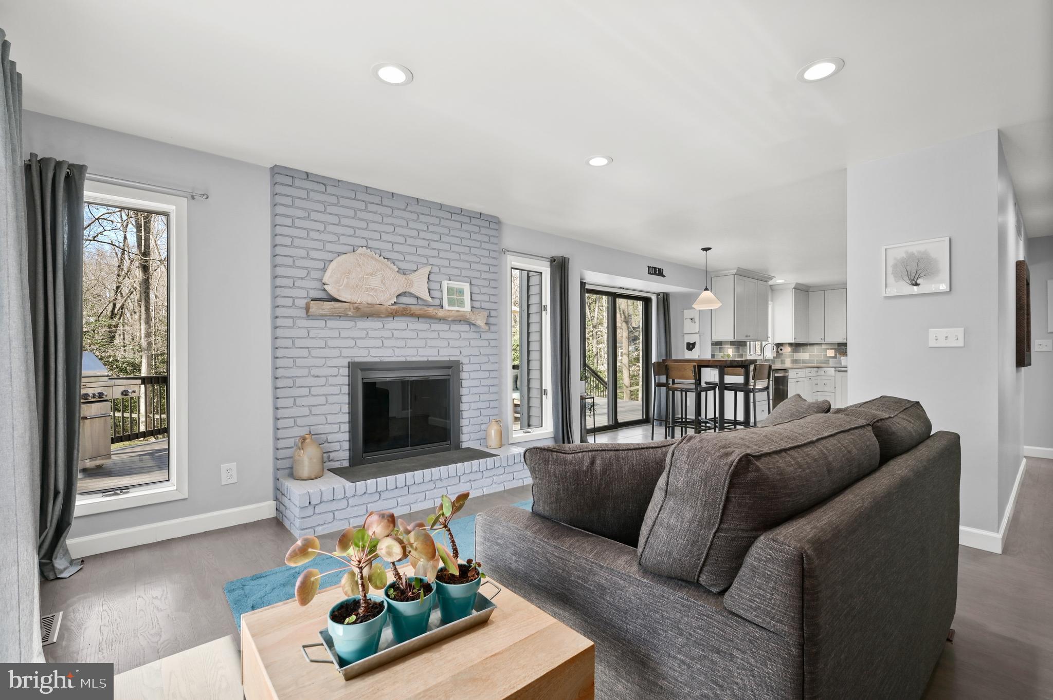 THE MEADOWS - Residential