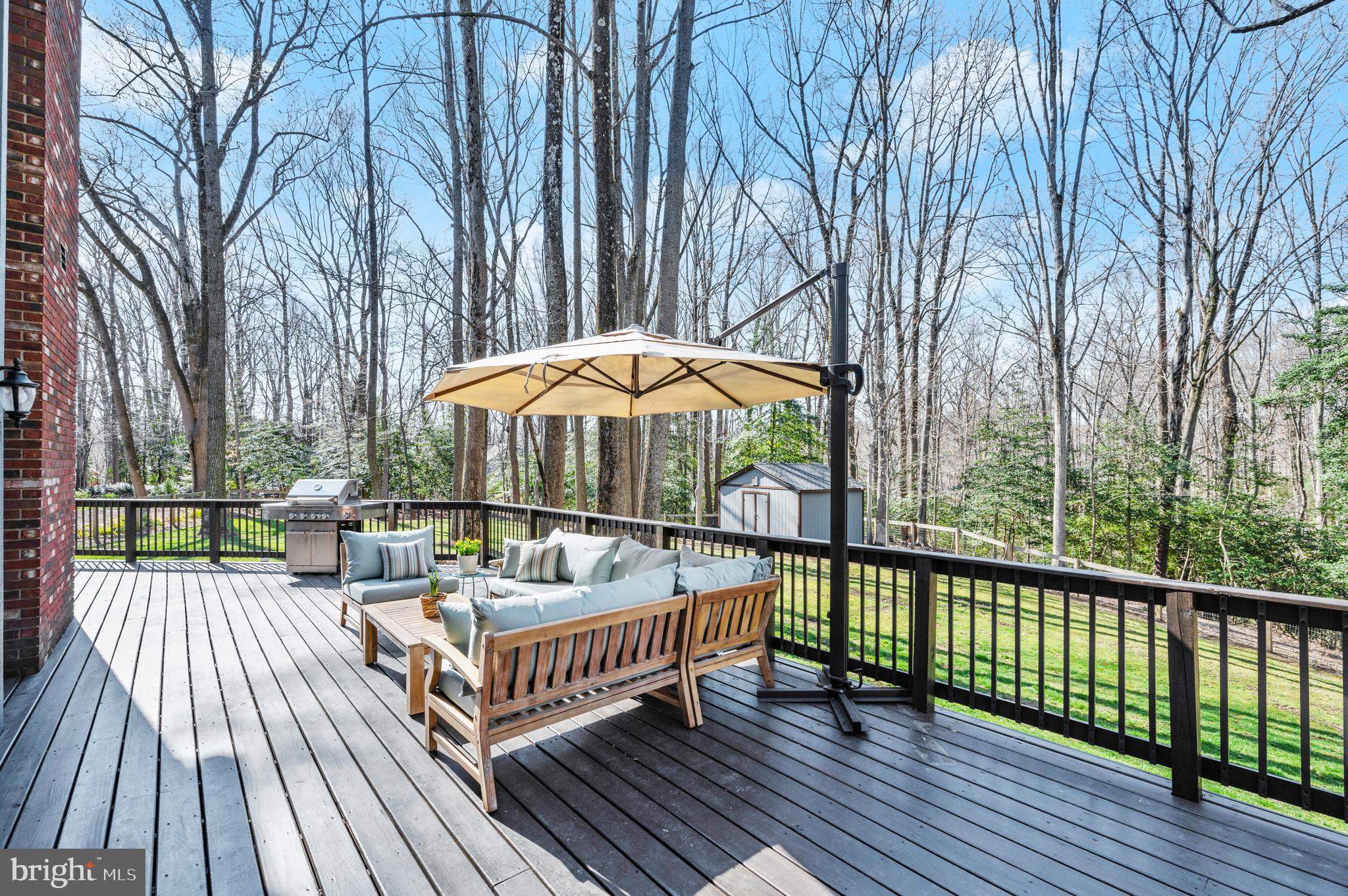 THE MEADOWS - Residential