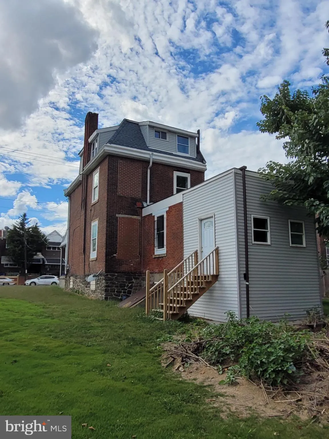 Philadelphia, Pennsylvania 19143, United States, 3 Bedrooms Bedrooms, ,2 BathroomsBathrooms,Residential,Active,223875