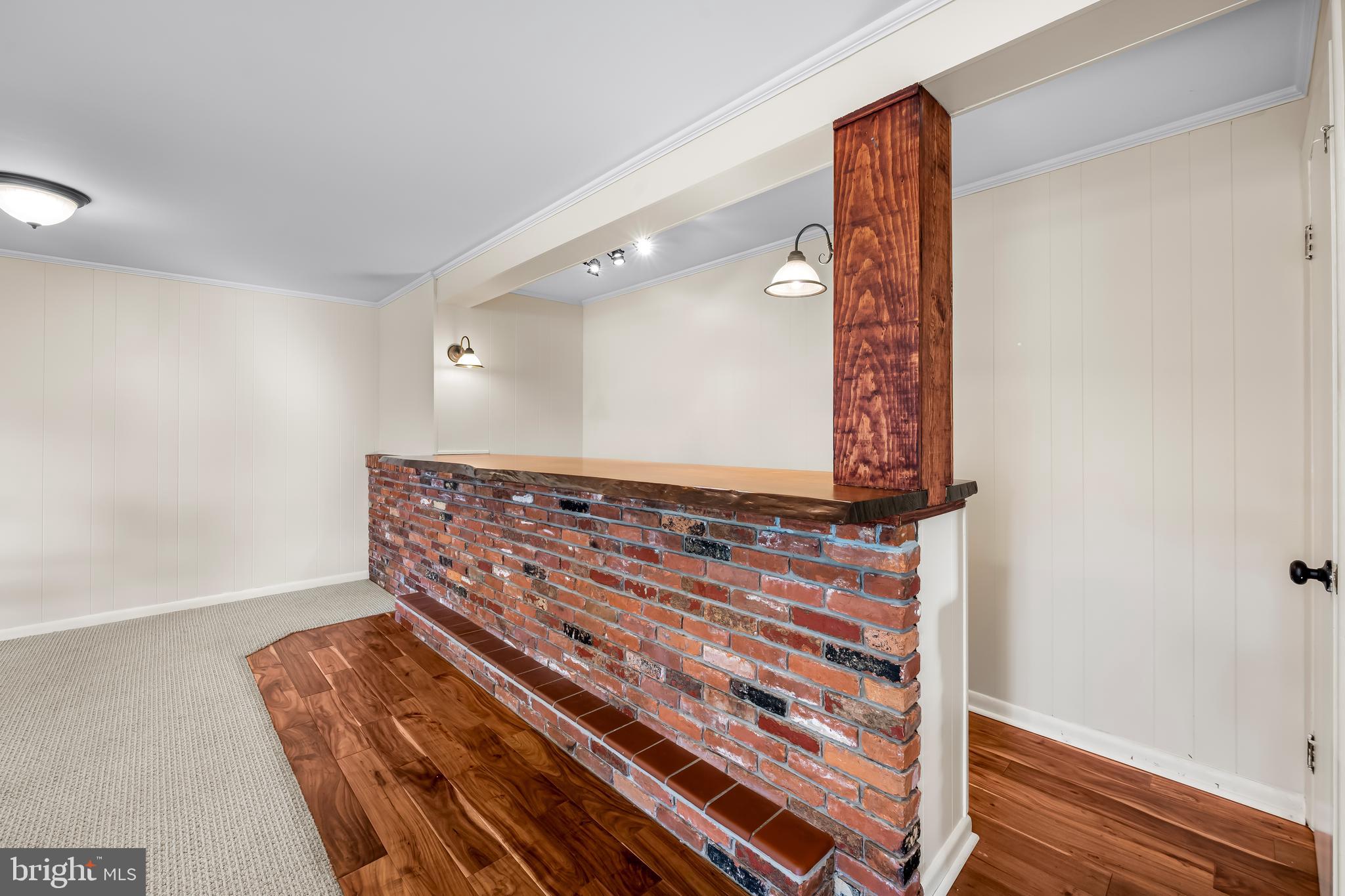 FOUNTAIN HILL - Residential Lease