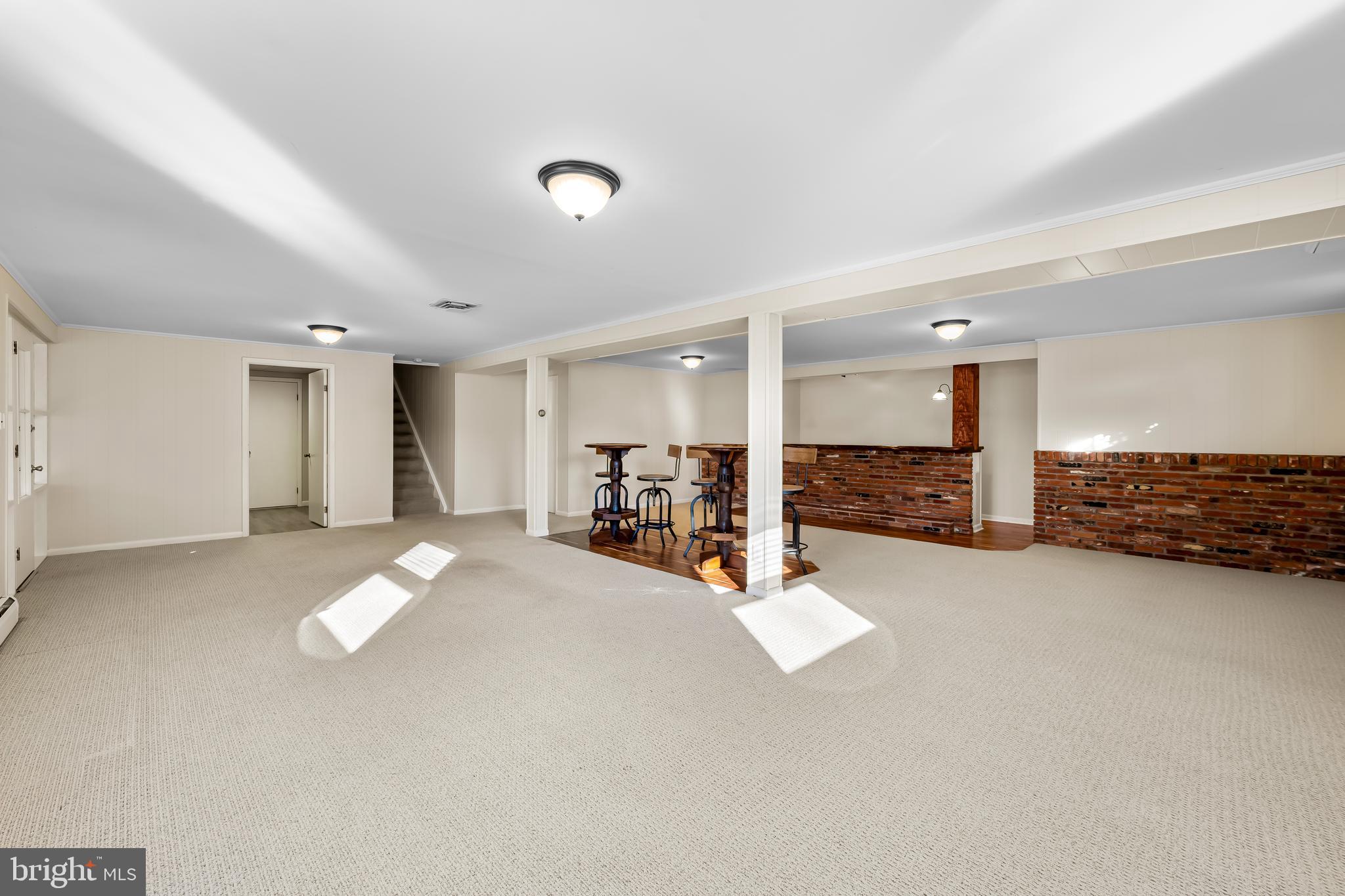 FOUNTAIN HILL - Residential Lease