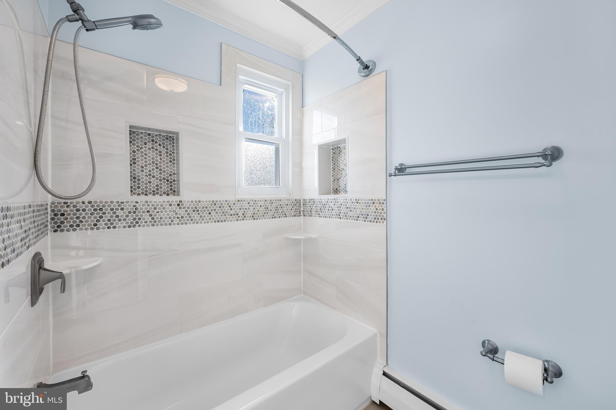 FOUNTAIN HILL - Residential Lease