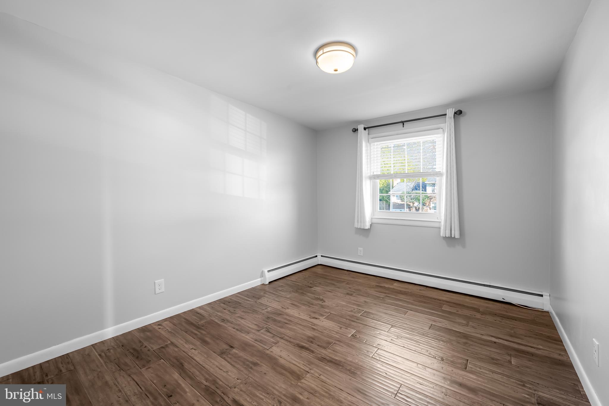 FOUNTAIN HILL - Residential Lease