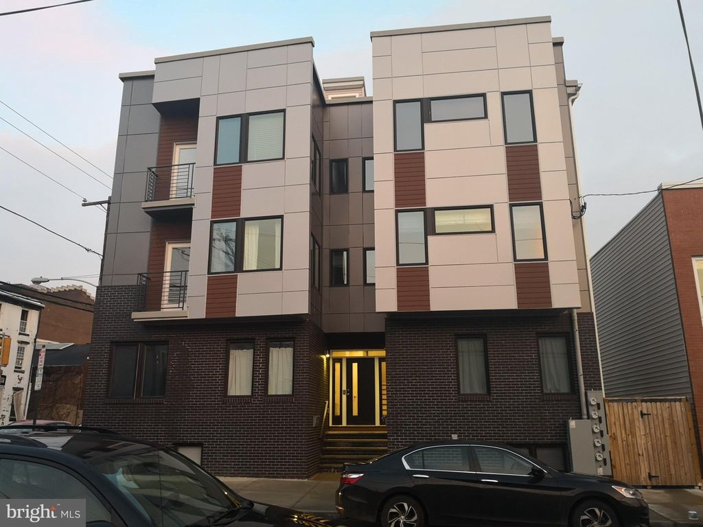 Photo of 831 - A N 15th Street #1, PHILADELPHIA, PA 19130 (MLS # PAPH2603030)