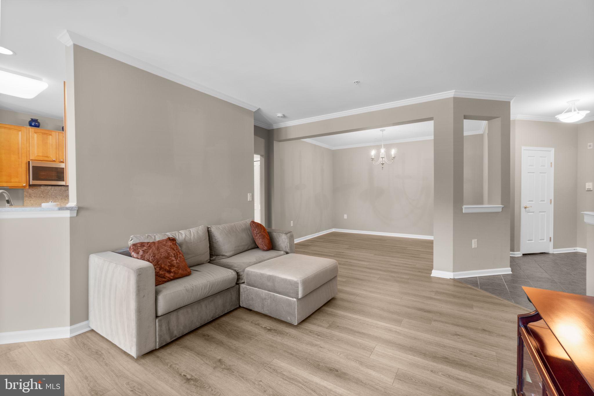 WAVERLY WOODS - Residential