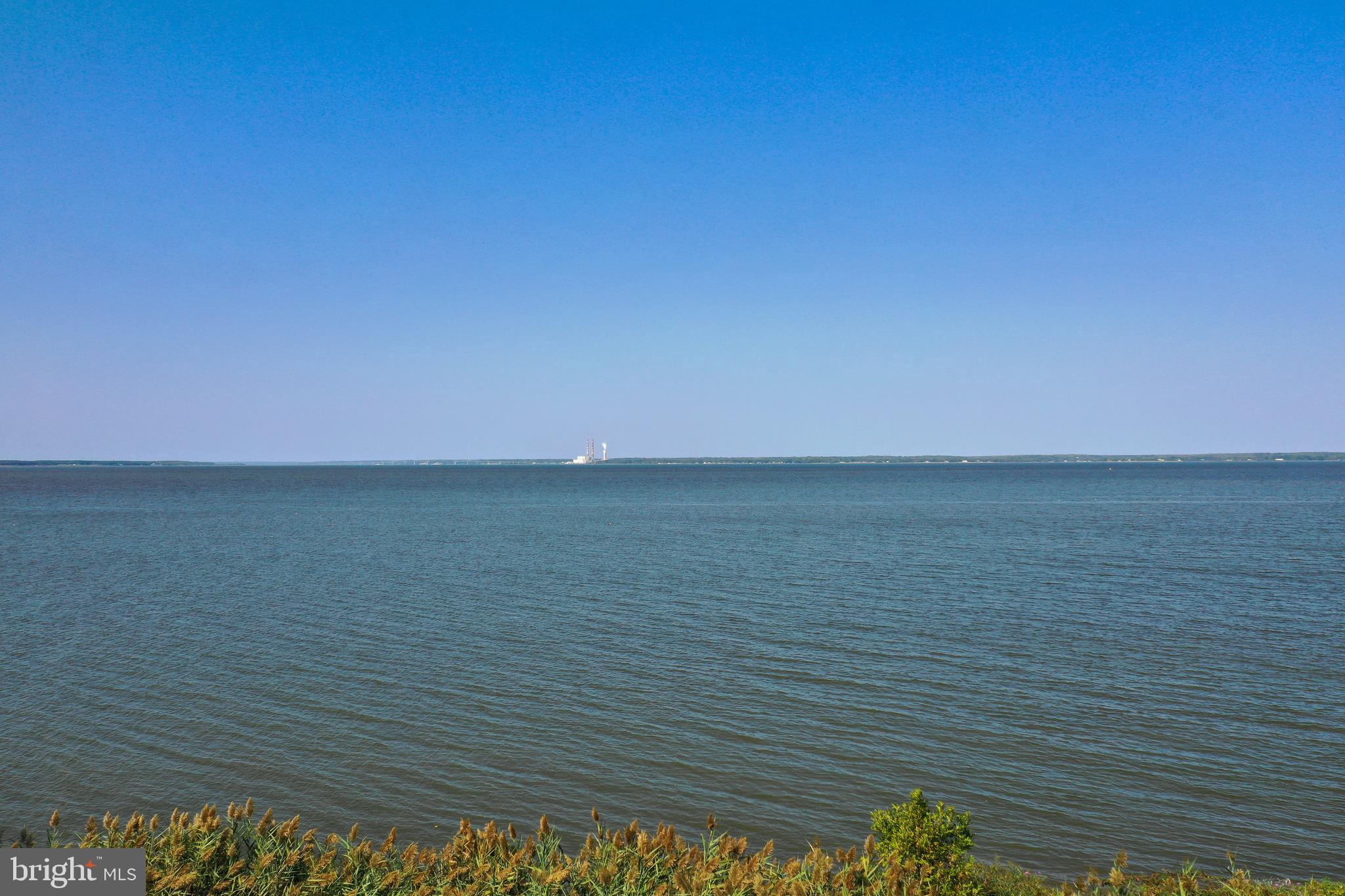 BLUFF POINT - Residential