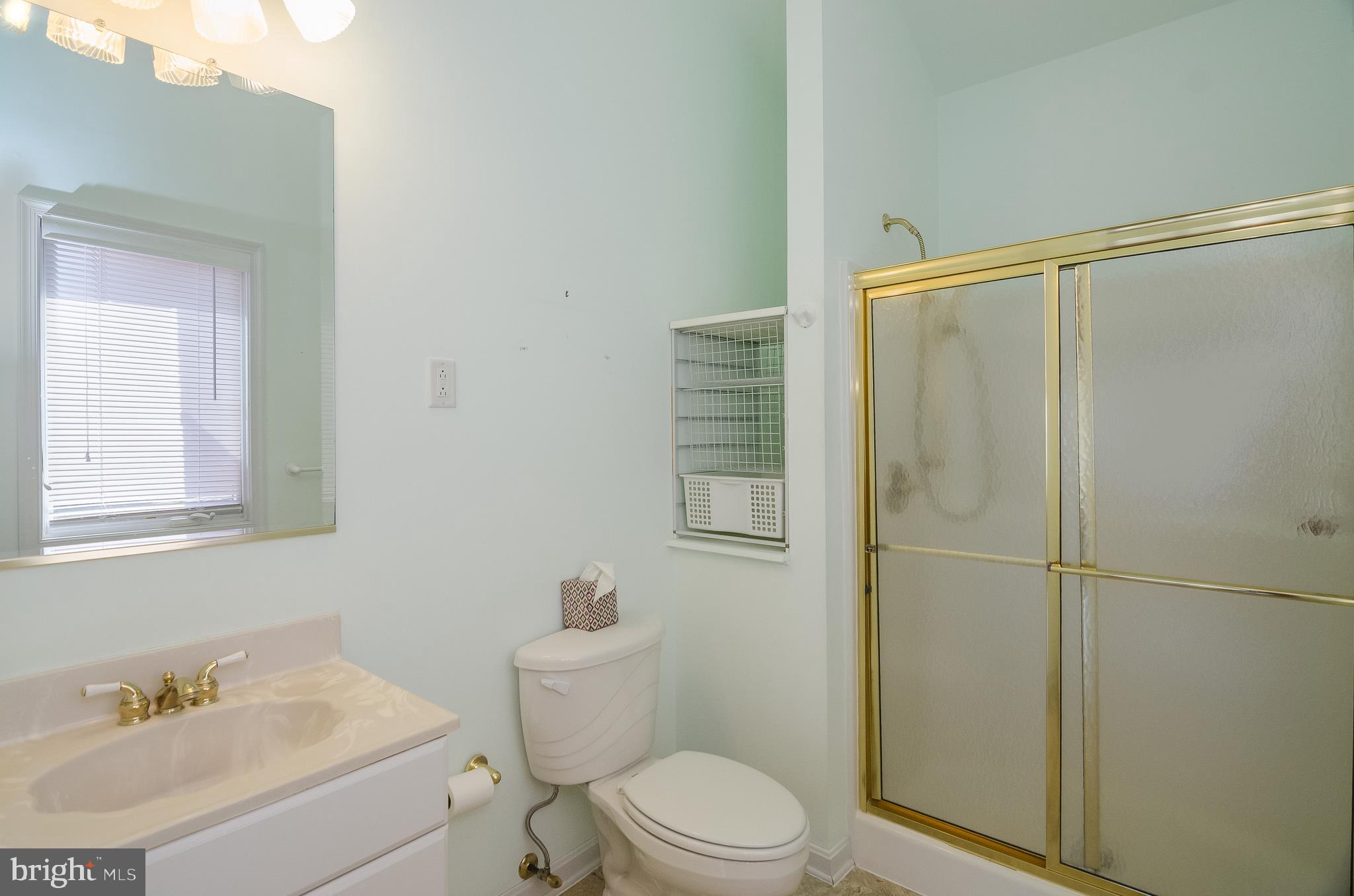 BLUFF POINT - Residential