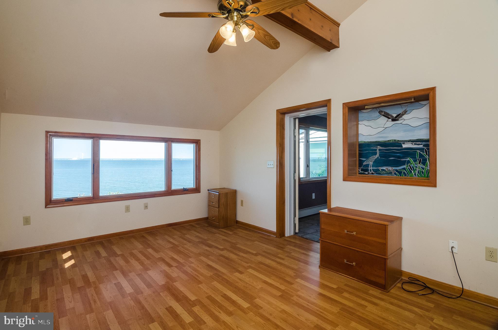 BLUFF POINT - Residential