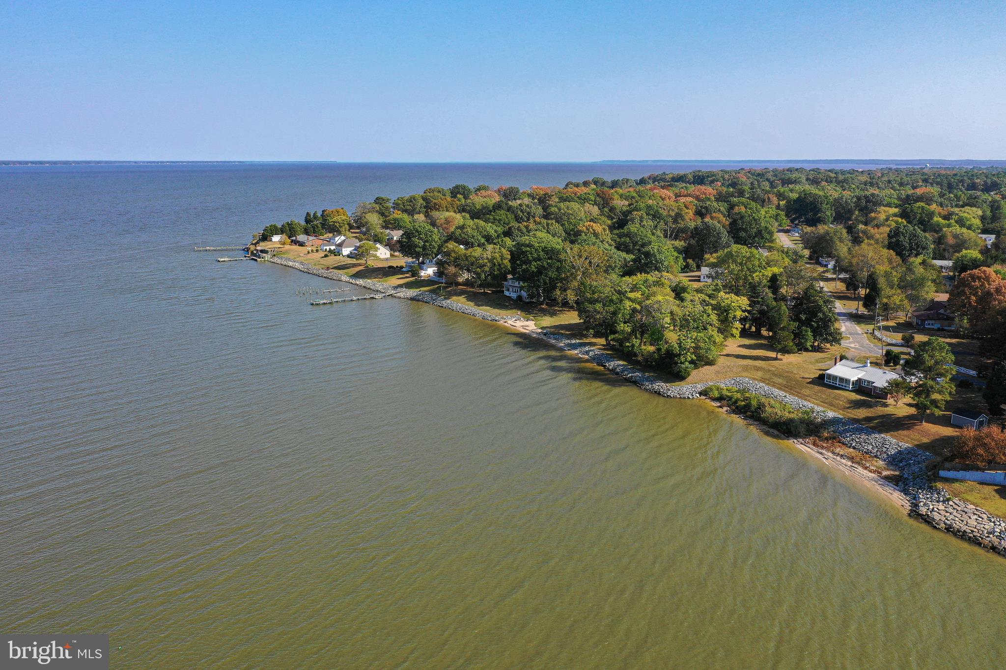 BLUFF POINT - Residential