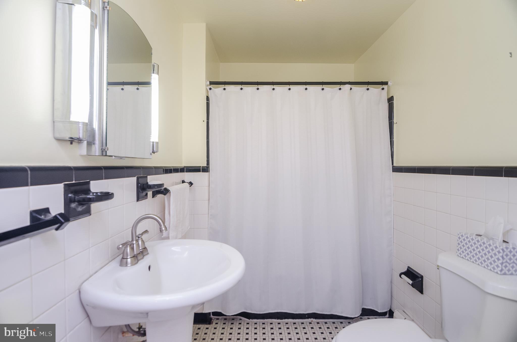 BLUFF POINT - Residential