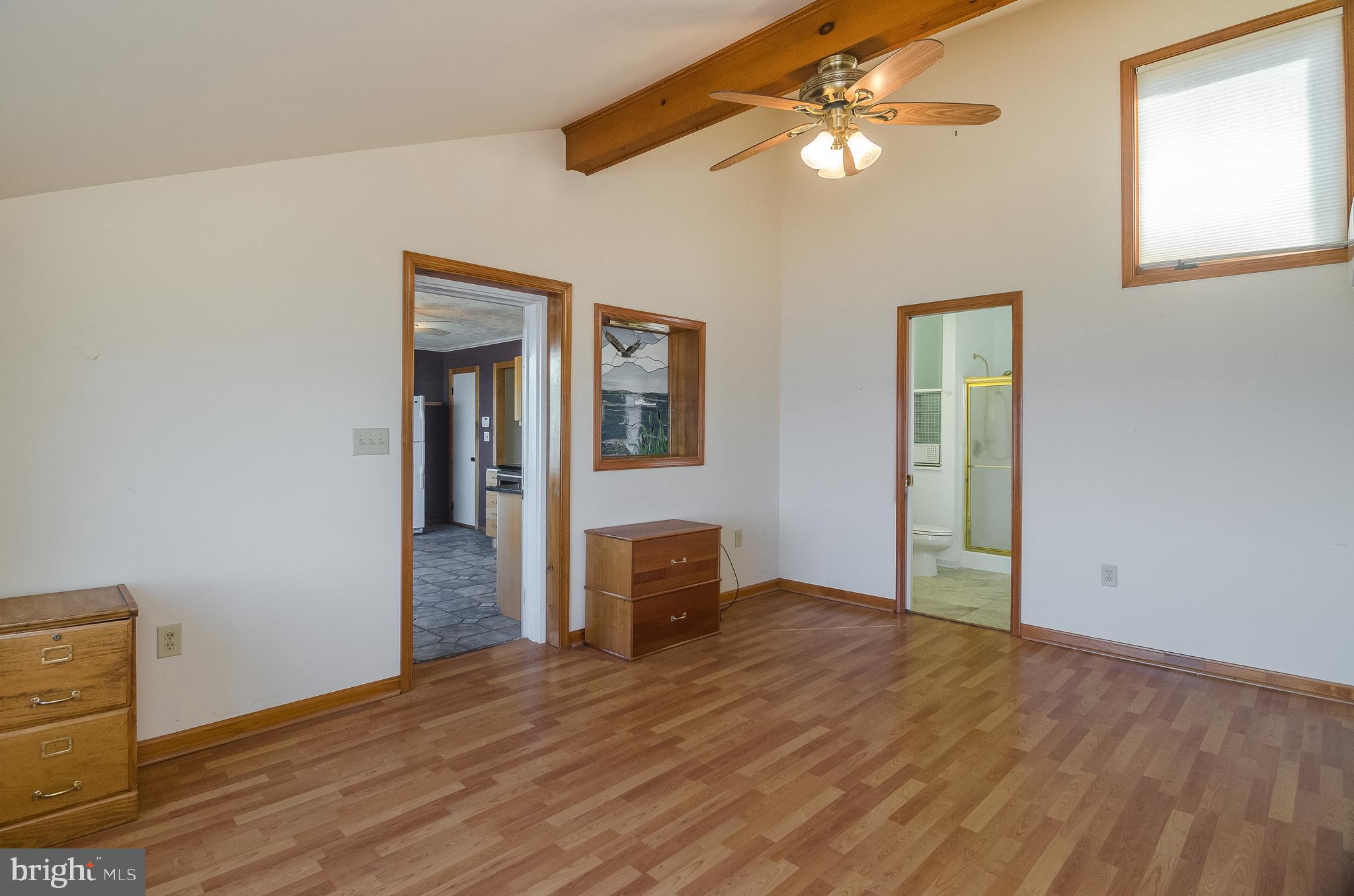 BLUFF POINT - Residential