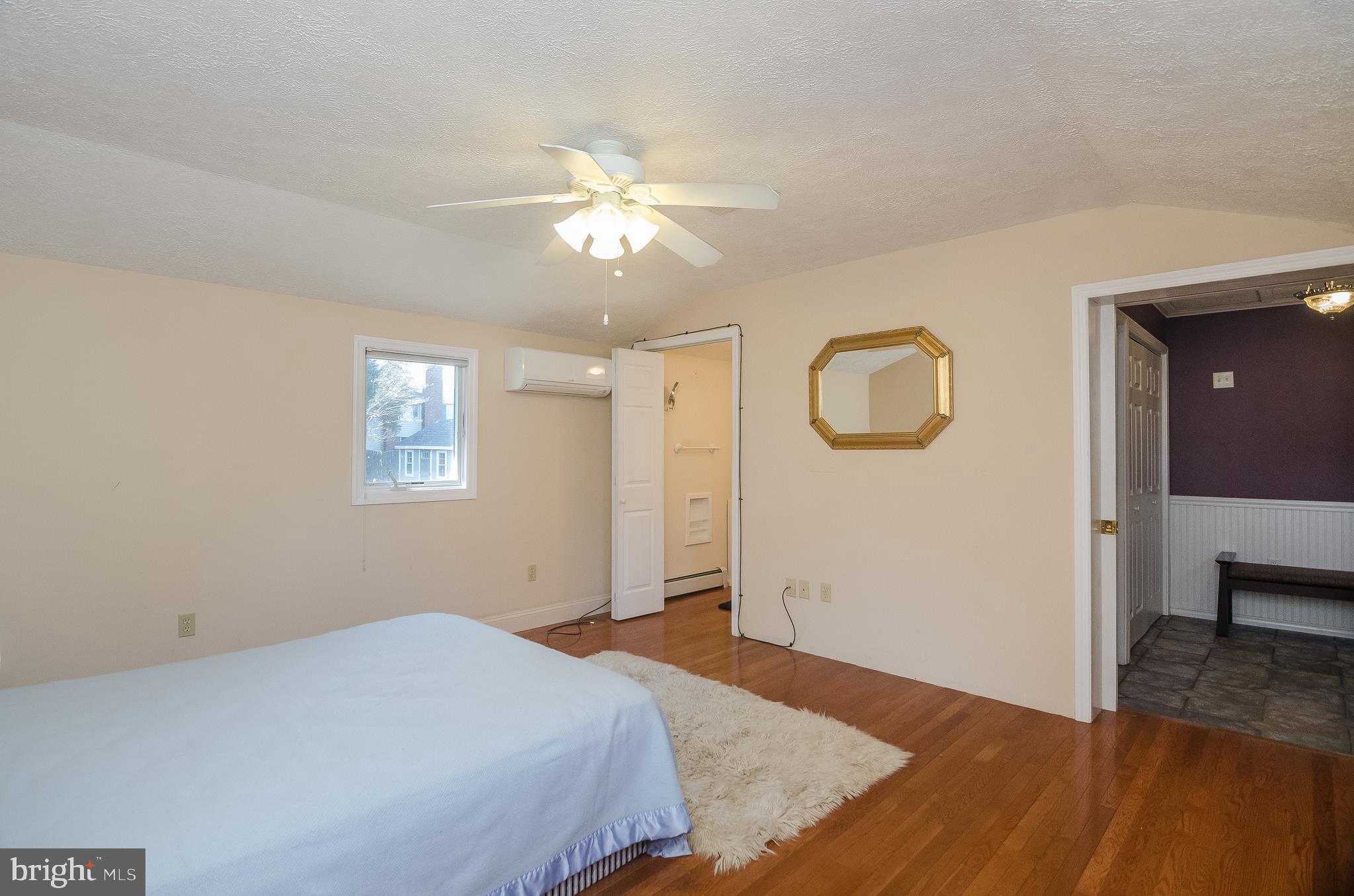 BLUFF POINT - Residential