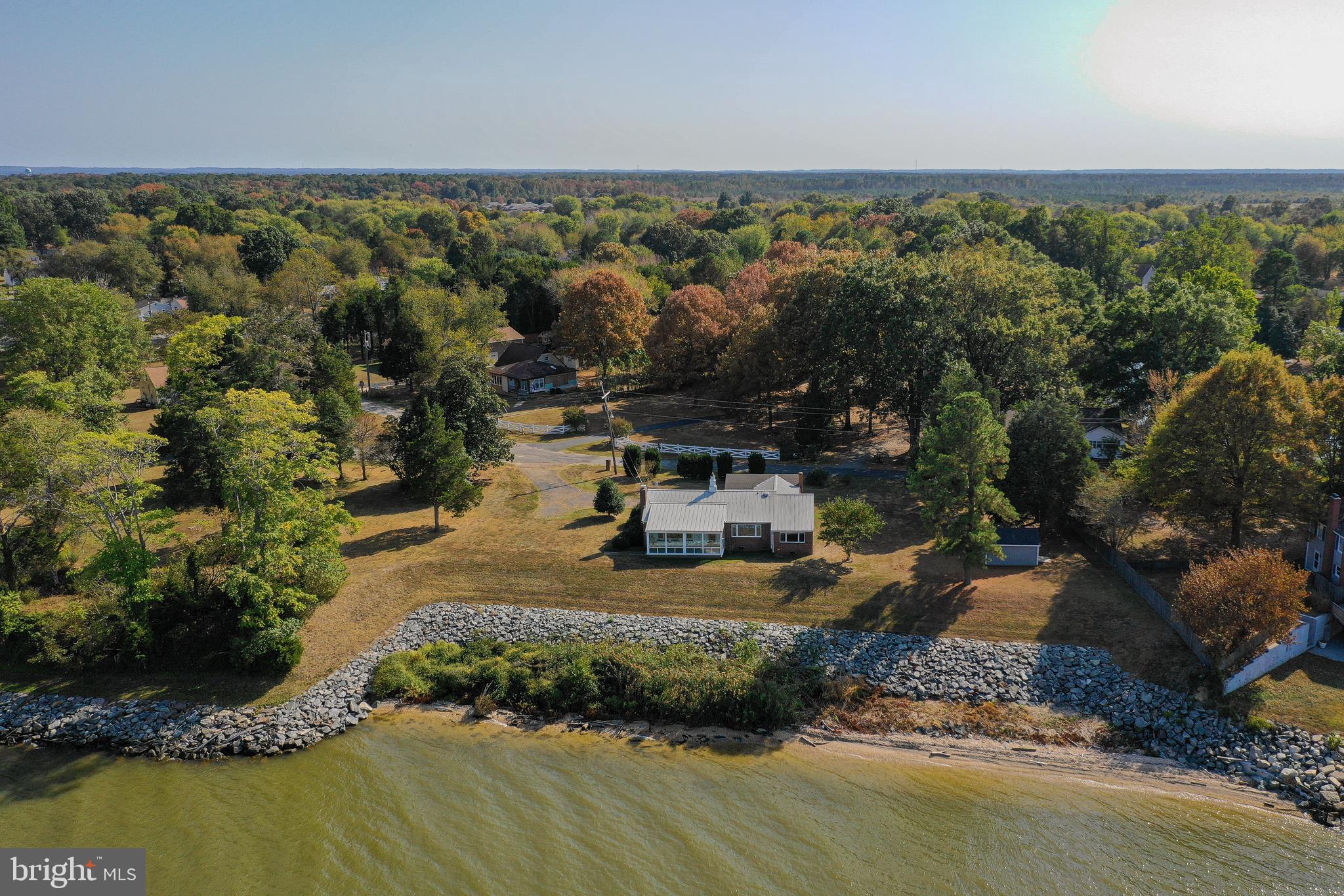 BLUFF POINT - Residential