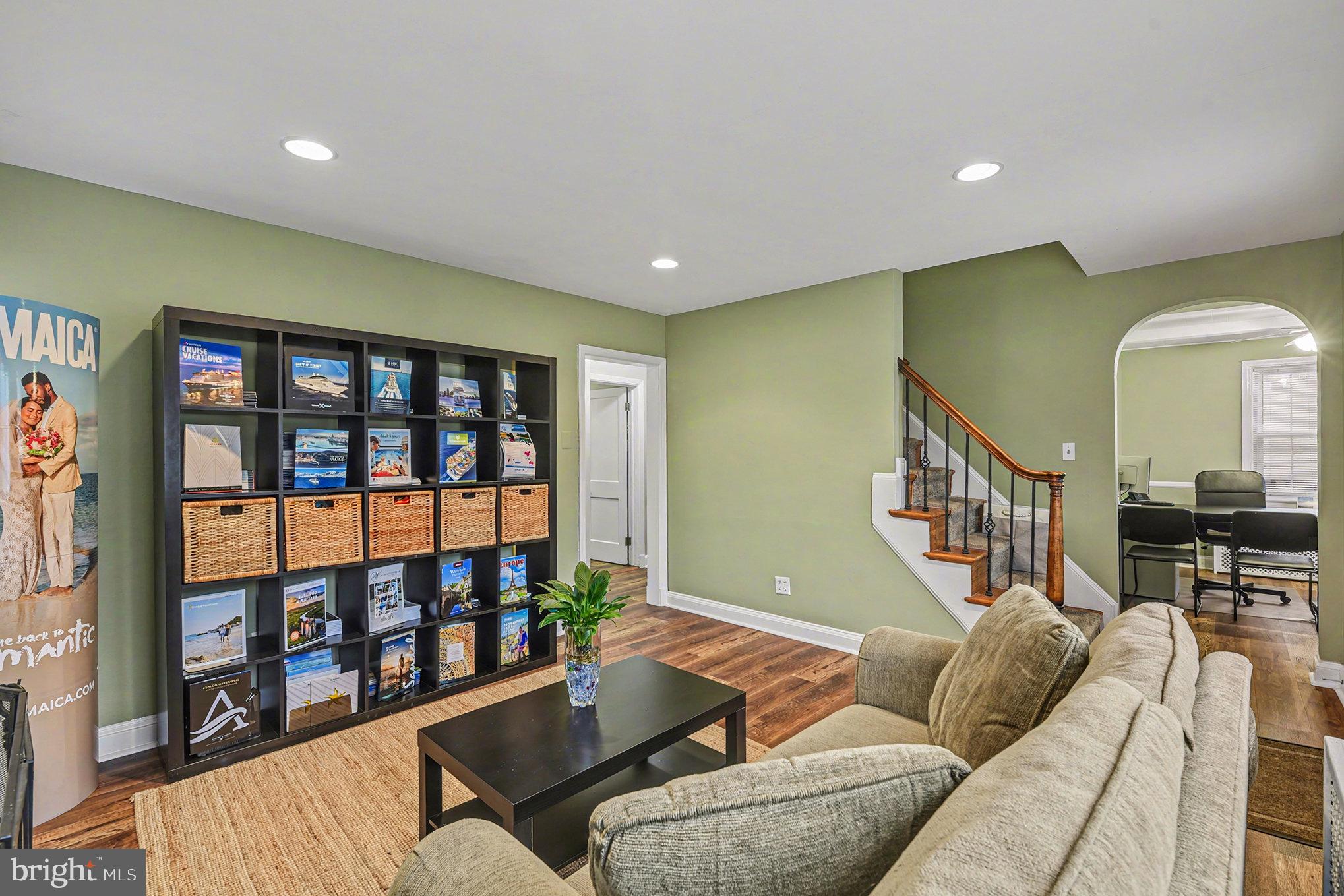 TOWSONDALE - Residential