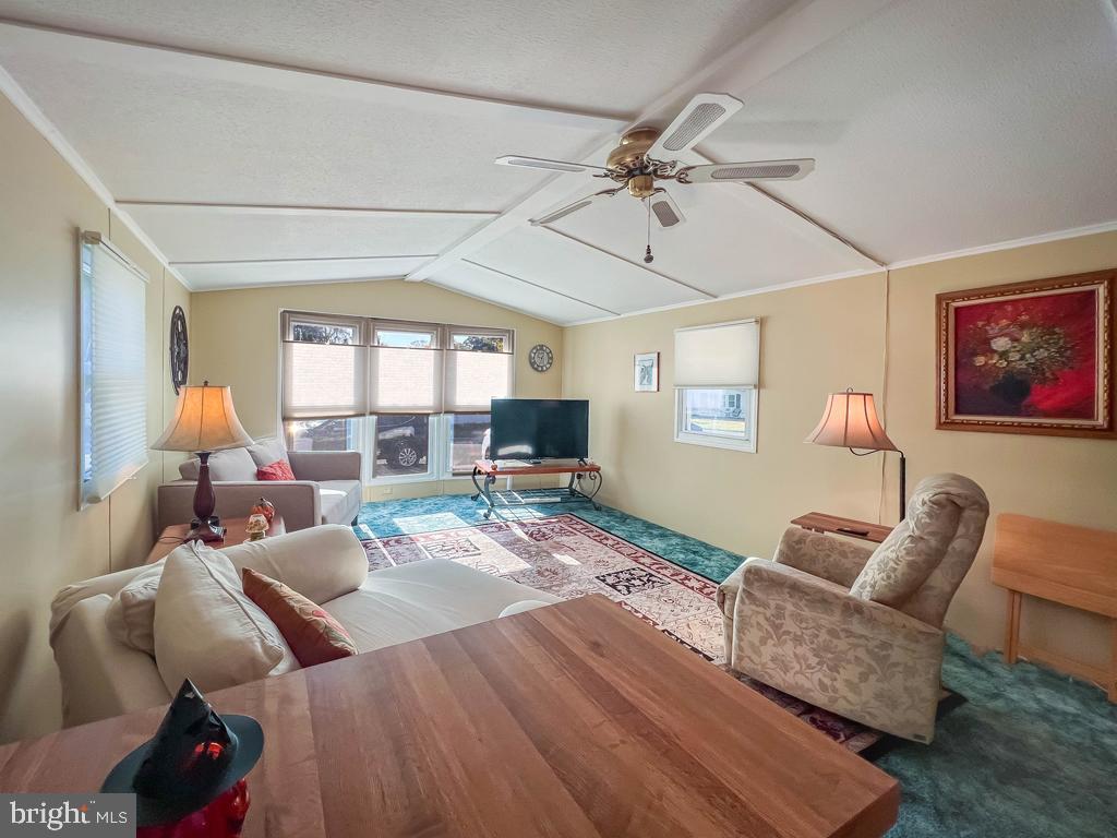 EASTERN DAWN MHP - Residential