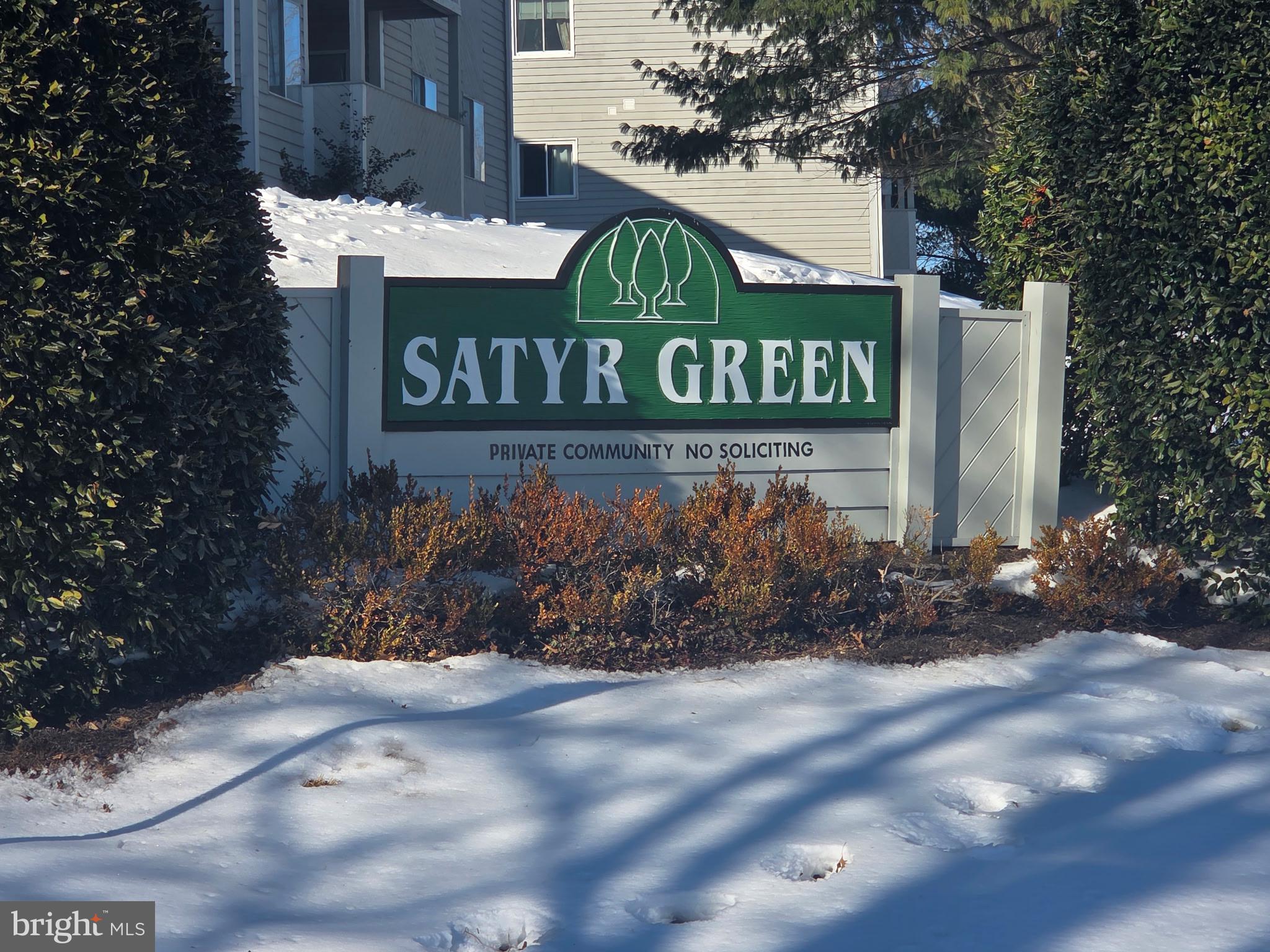 2213 LOWELLS GLEN ROAD 13L