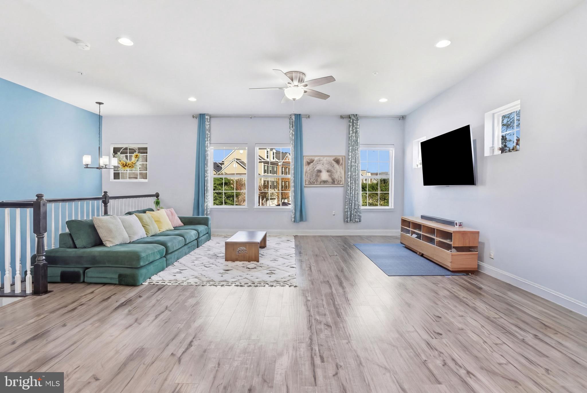 CREEKSTONE VILLAGE - Residential