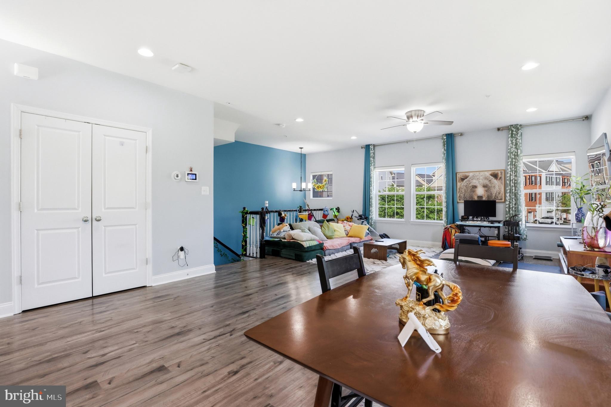 CREEKSTONE VILLAGE - Residential