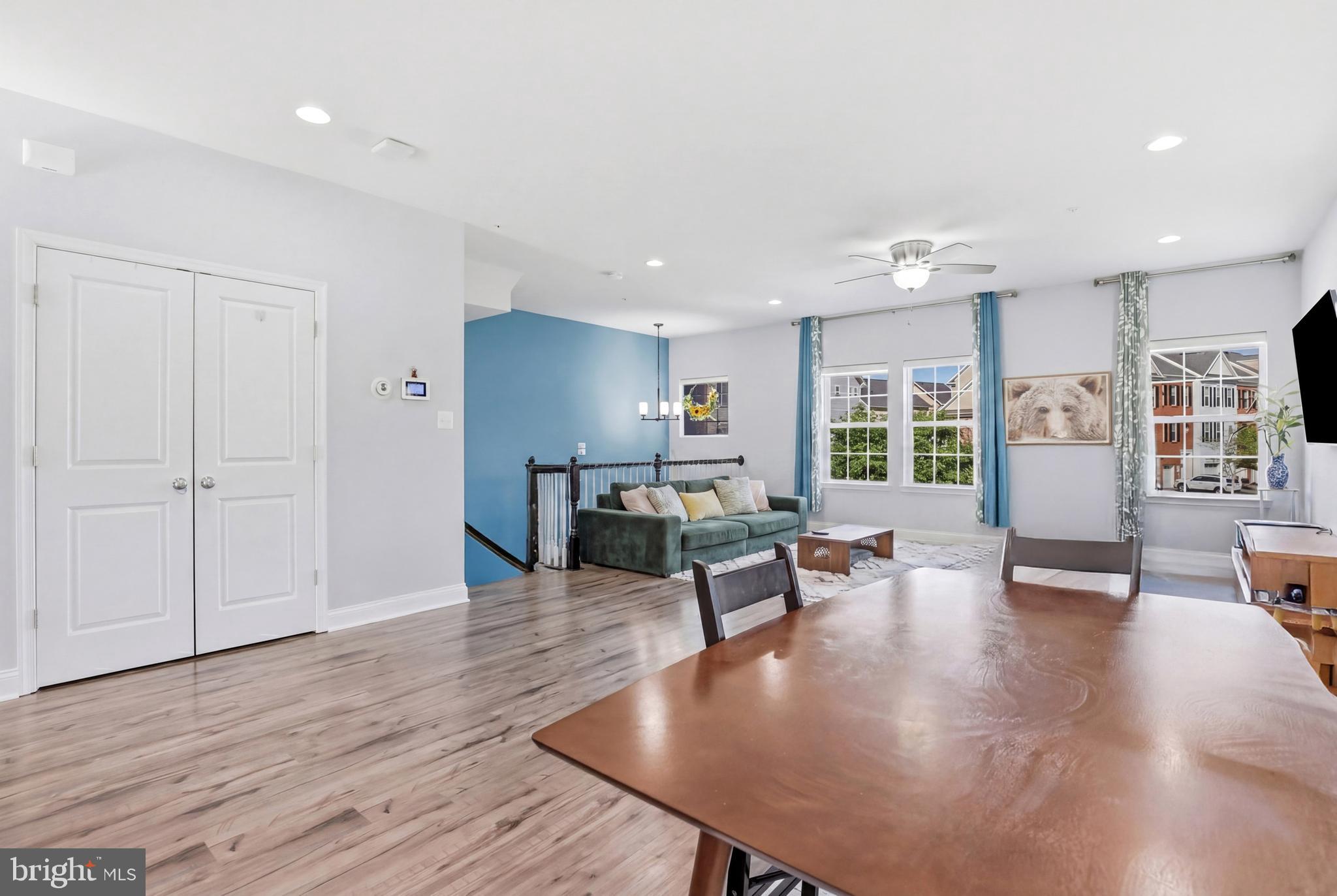 CREEKSTONE VILLAGE - Residential