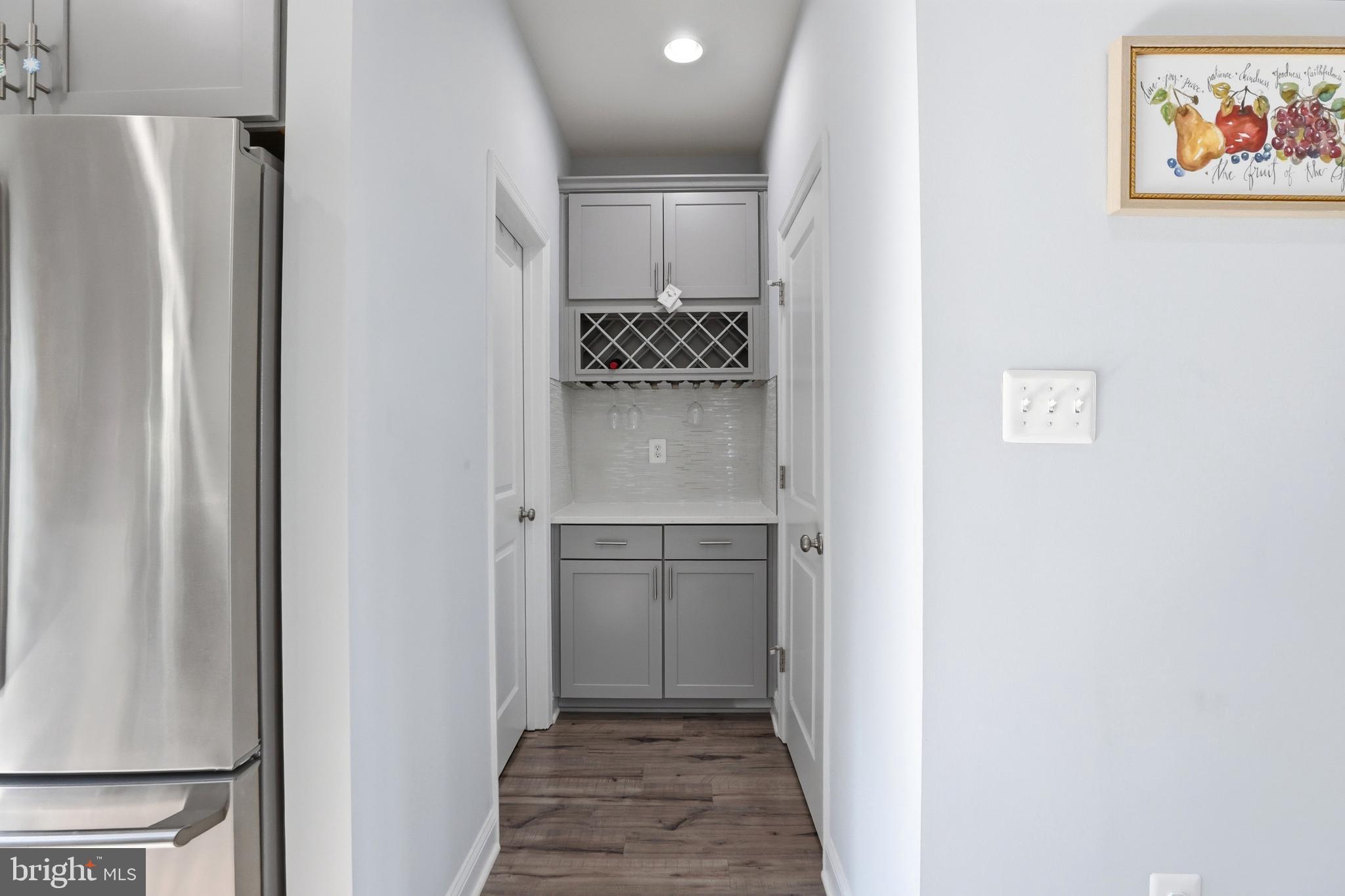 CREEKSTONE VILLAGE - Residential