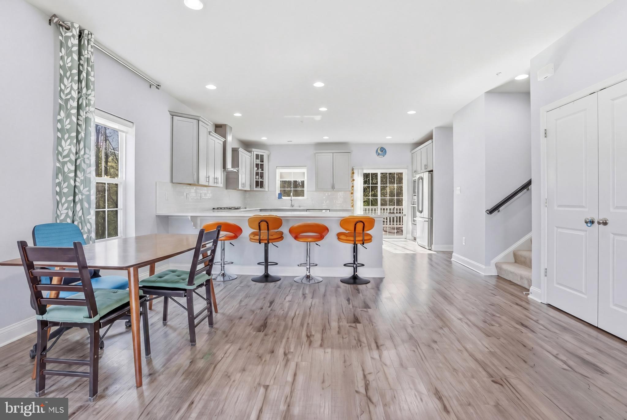 CREEKSTONE VILLAGE - Residential