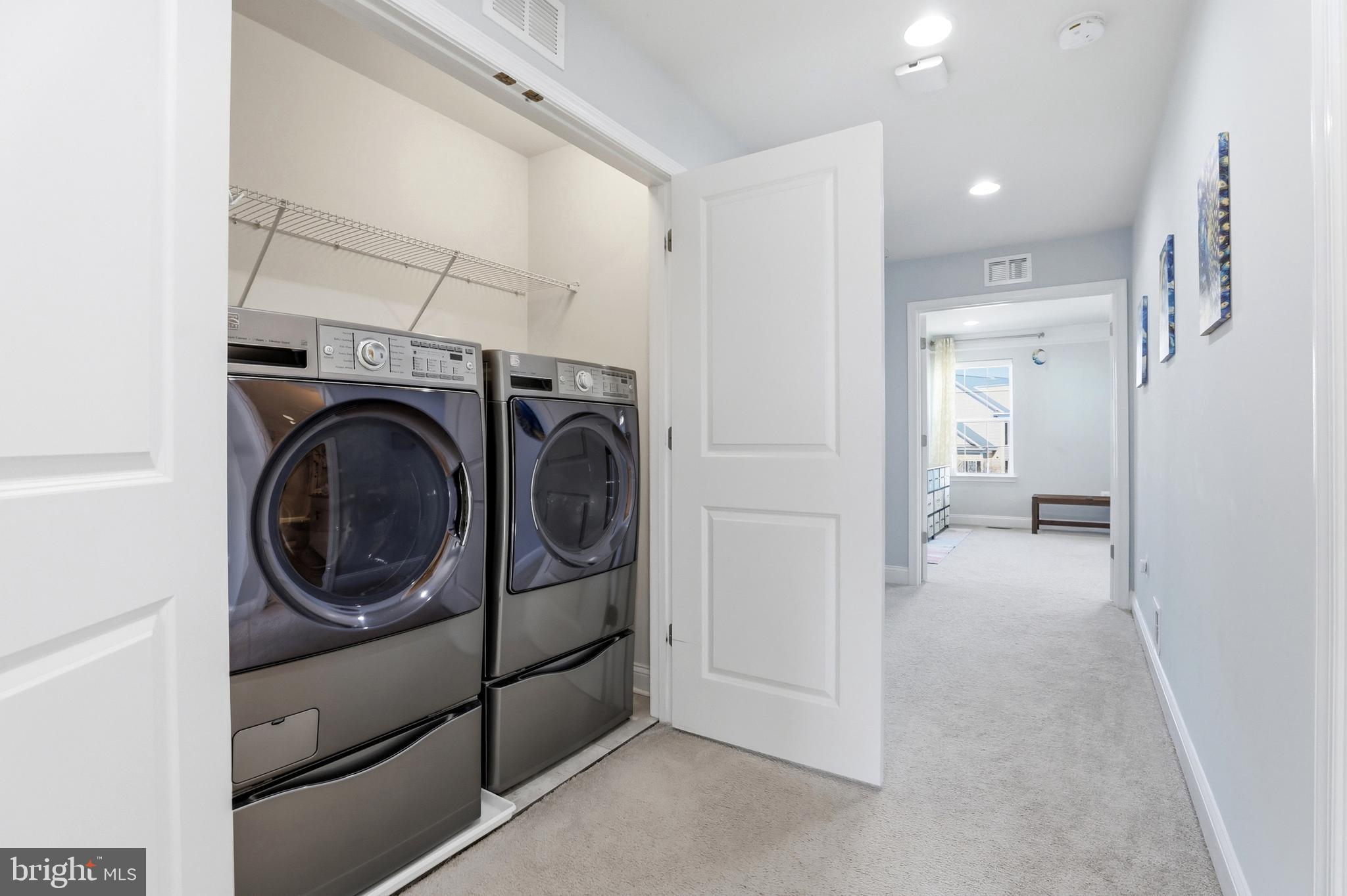 CREEKSTONE VILLAGE - Residential