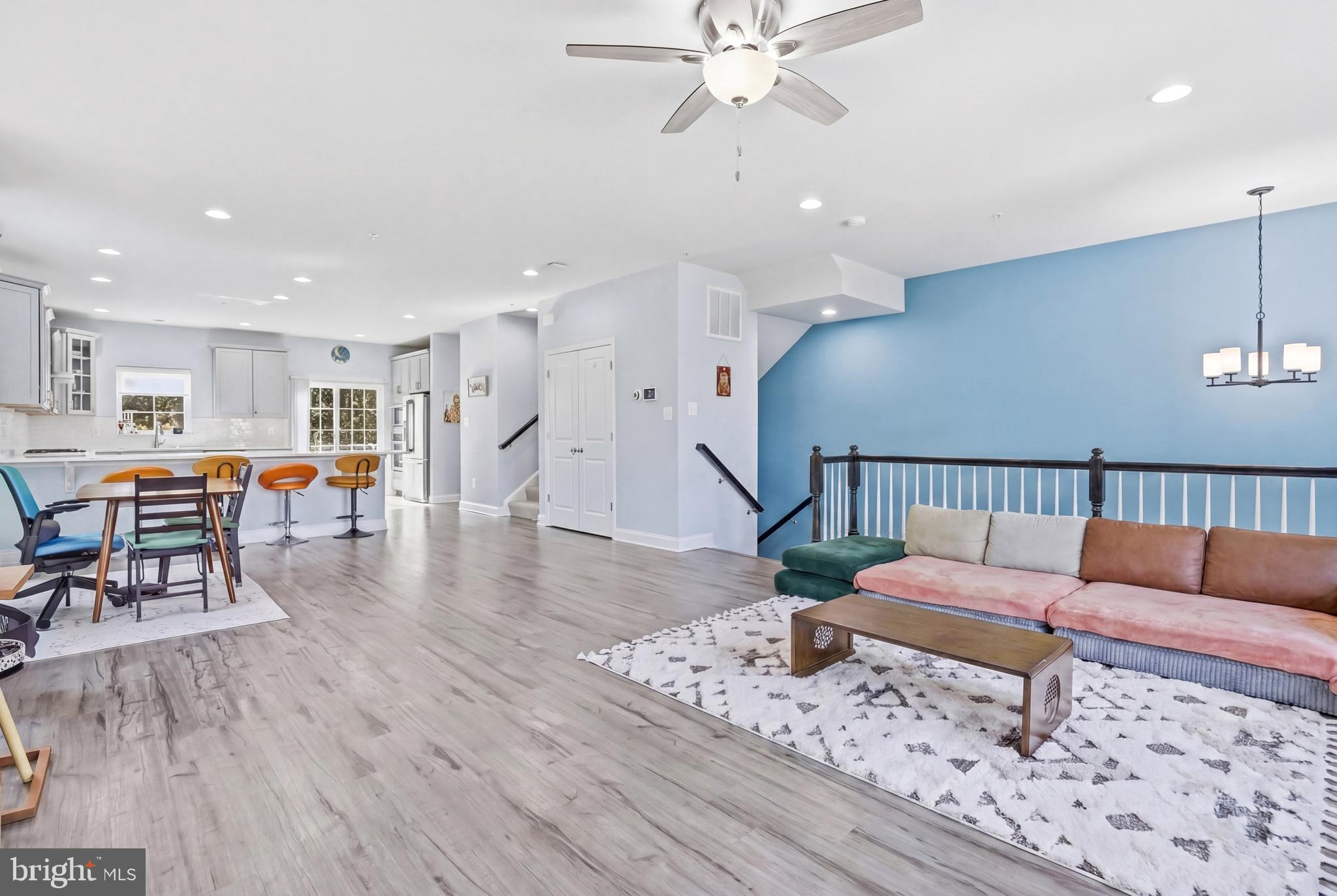 CREEKSTONE VILLAGE - Residential