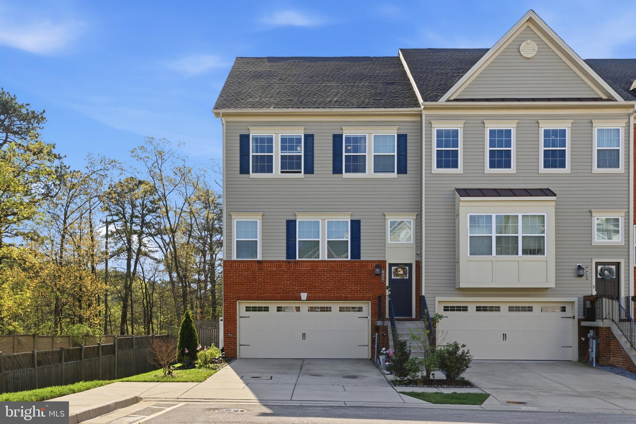 CREEKSTONE VILLAGE - Residential