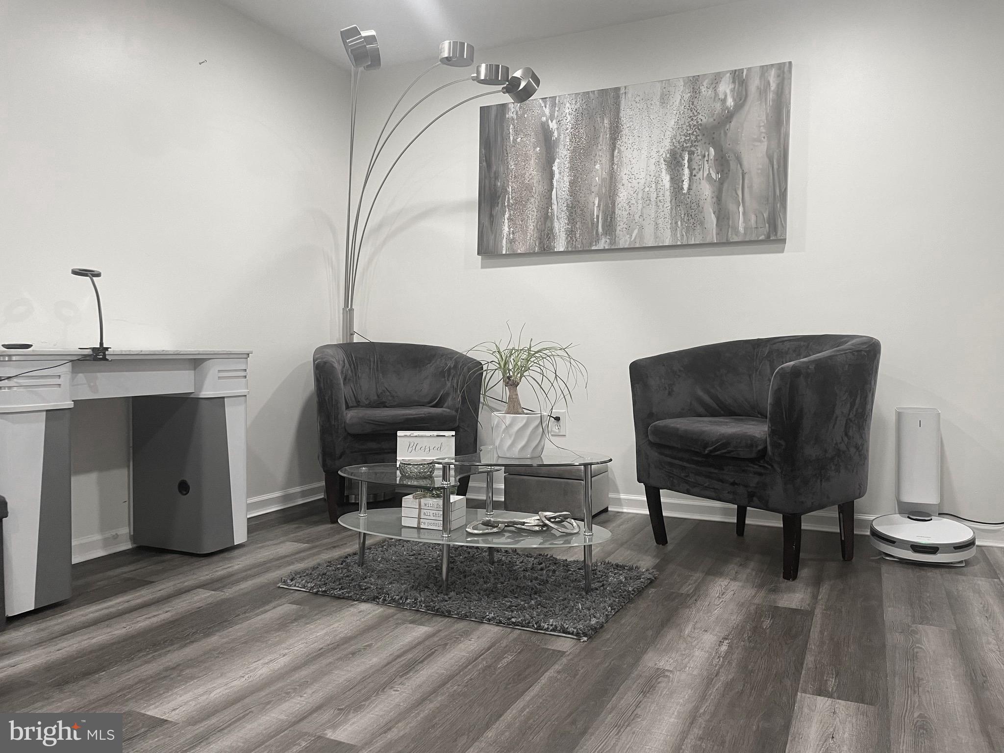 FERNWOOD PARK - Residential