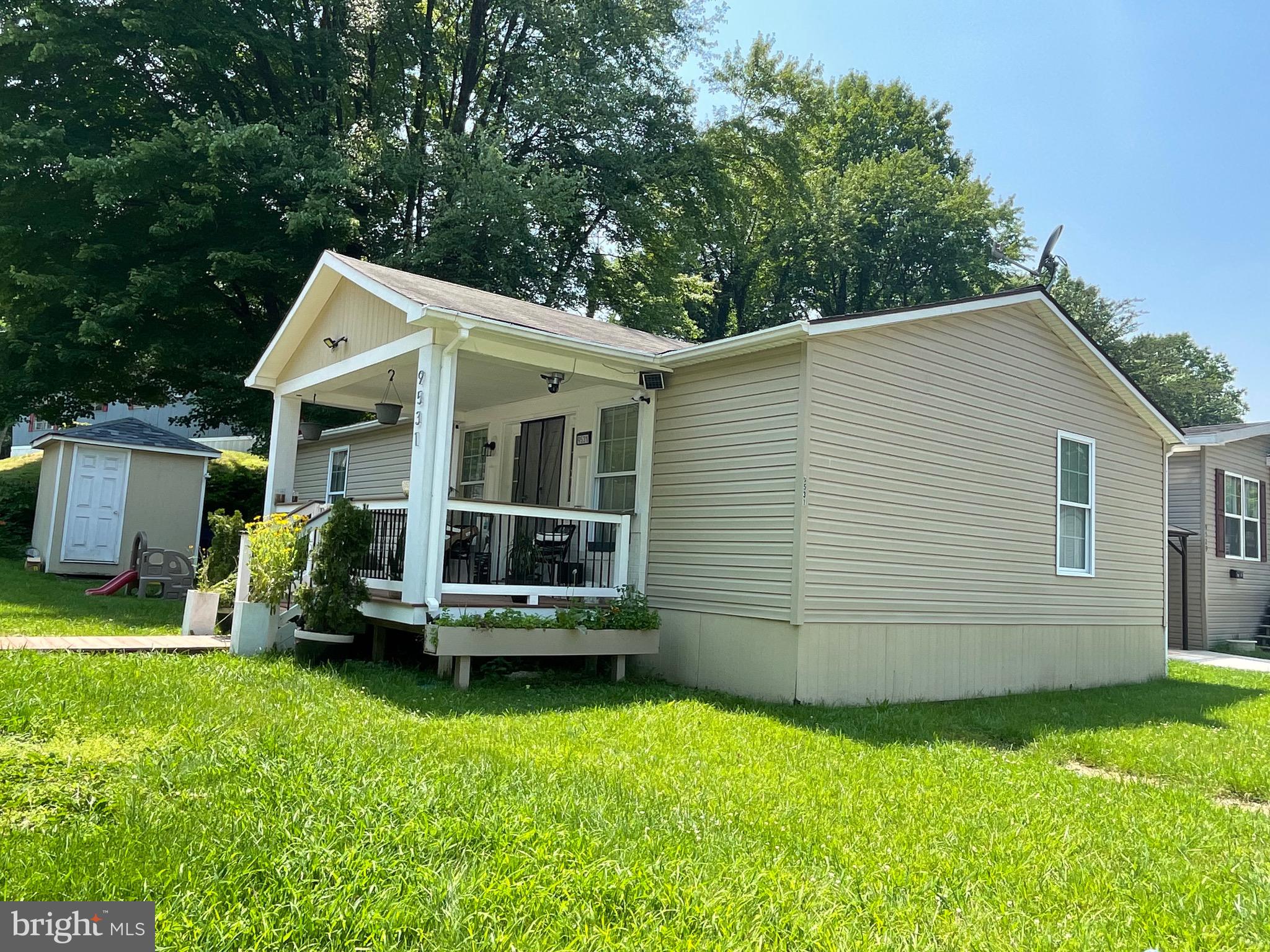 FERNWOOD PARK - Residential