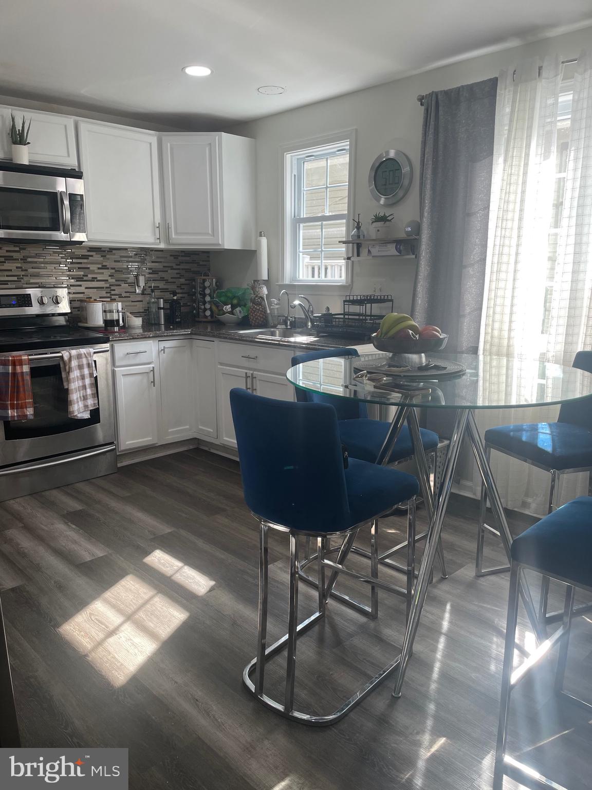 FERNWOOD PARK - Residential