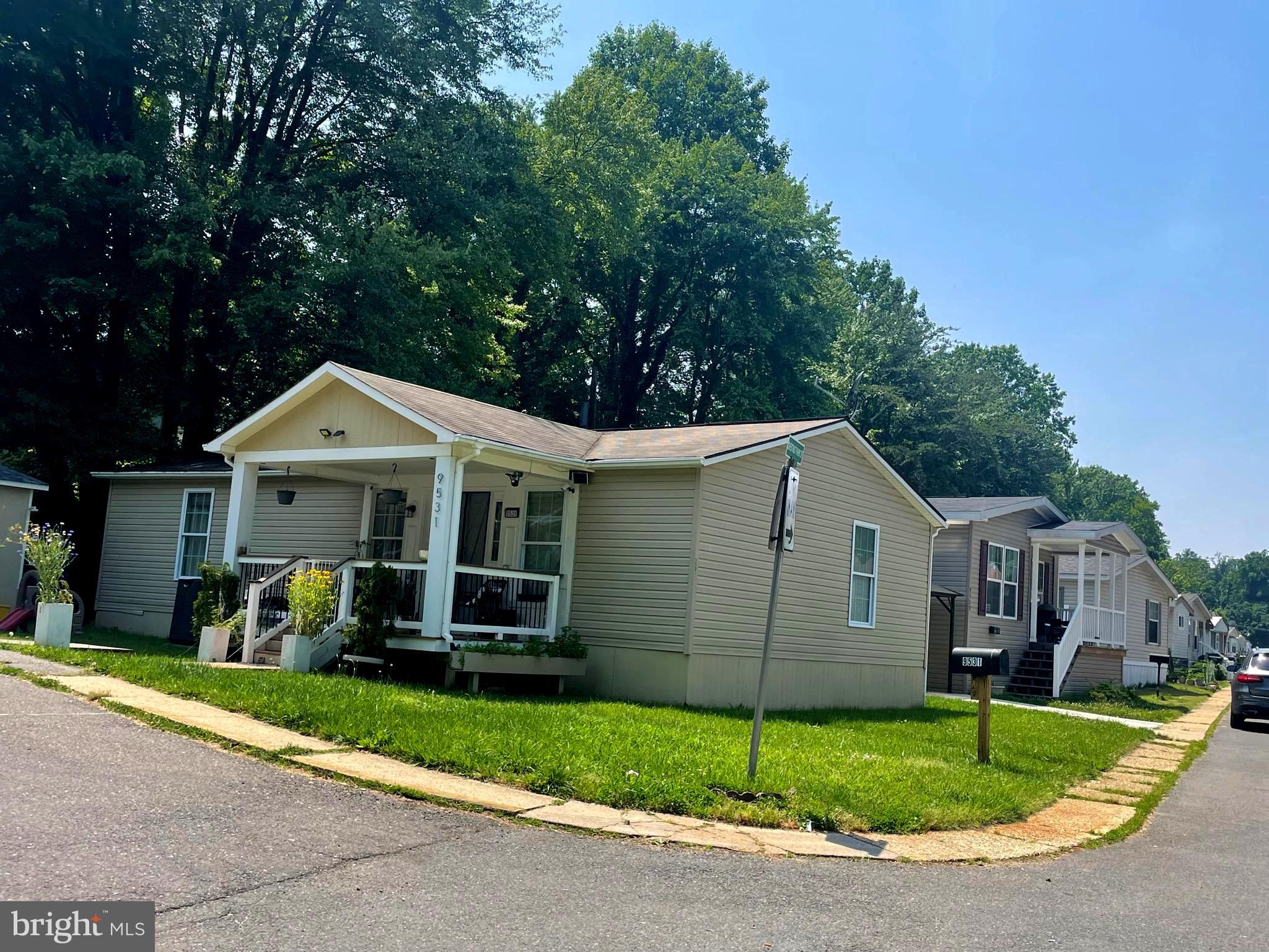 FERNWOOD PARK - Residential