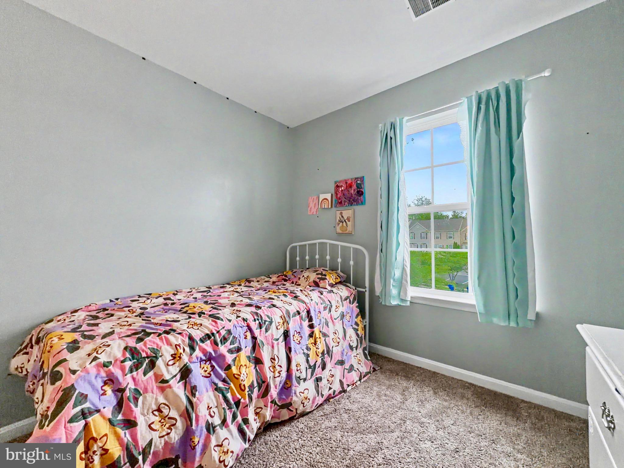 COUNTRY RIDGE - Residential