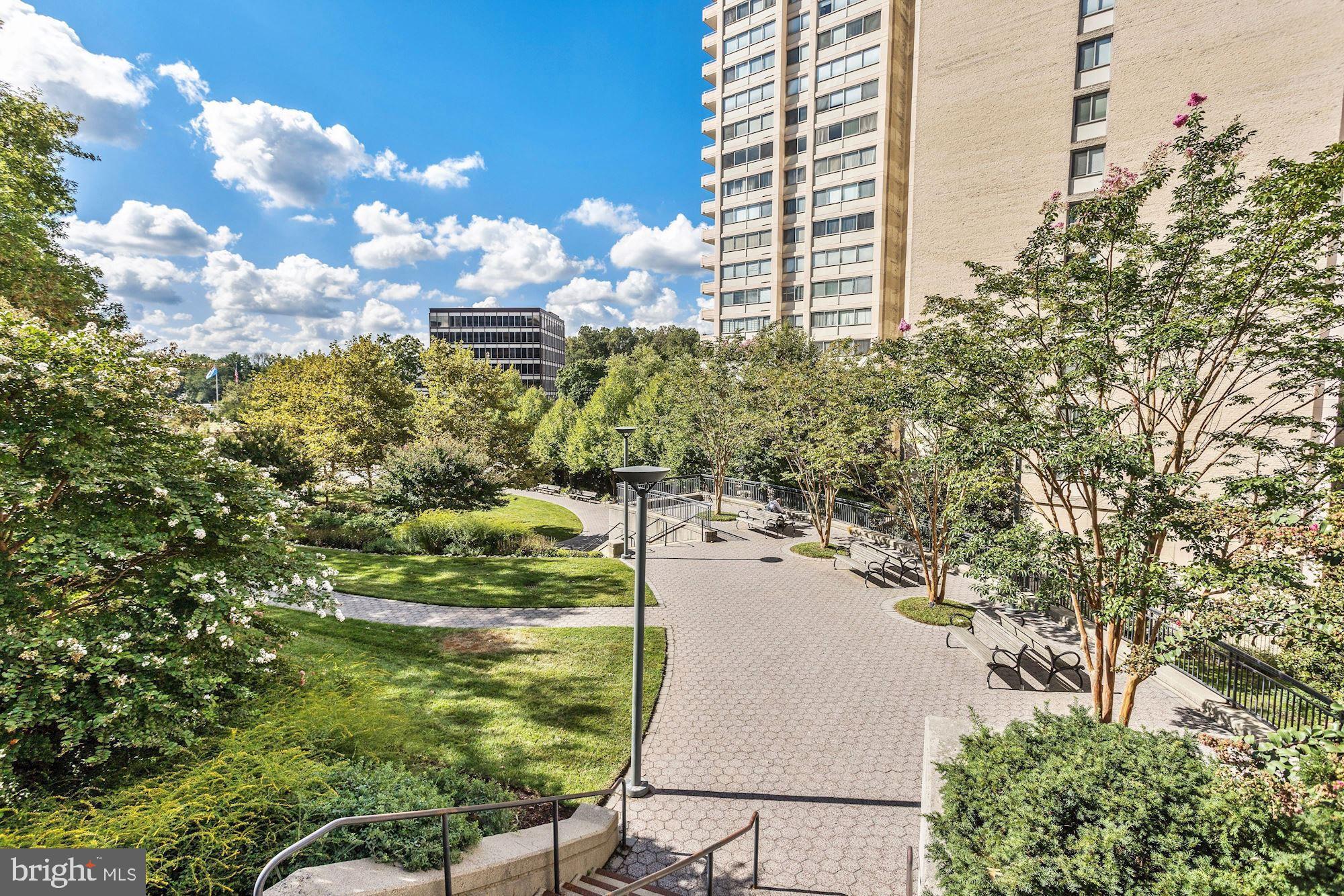 CHEVY CHASE - Residential