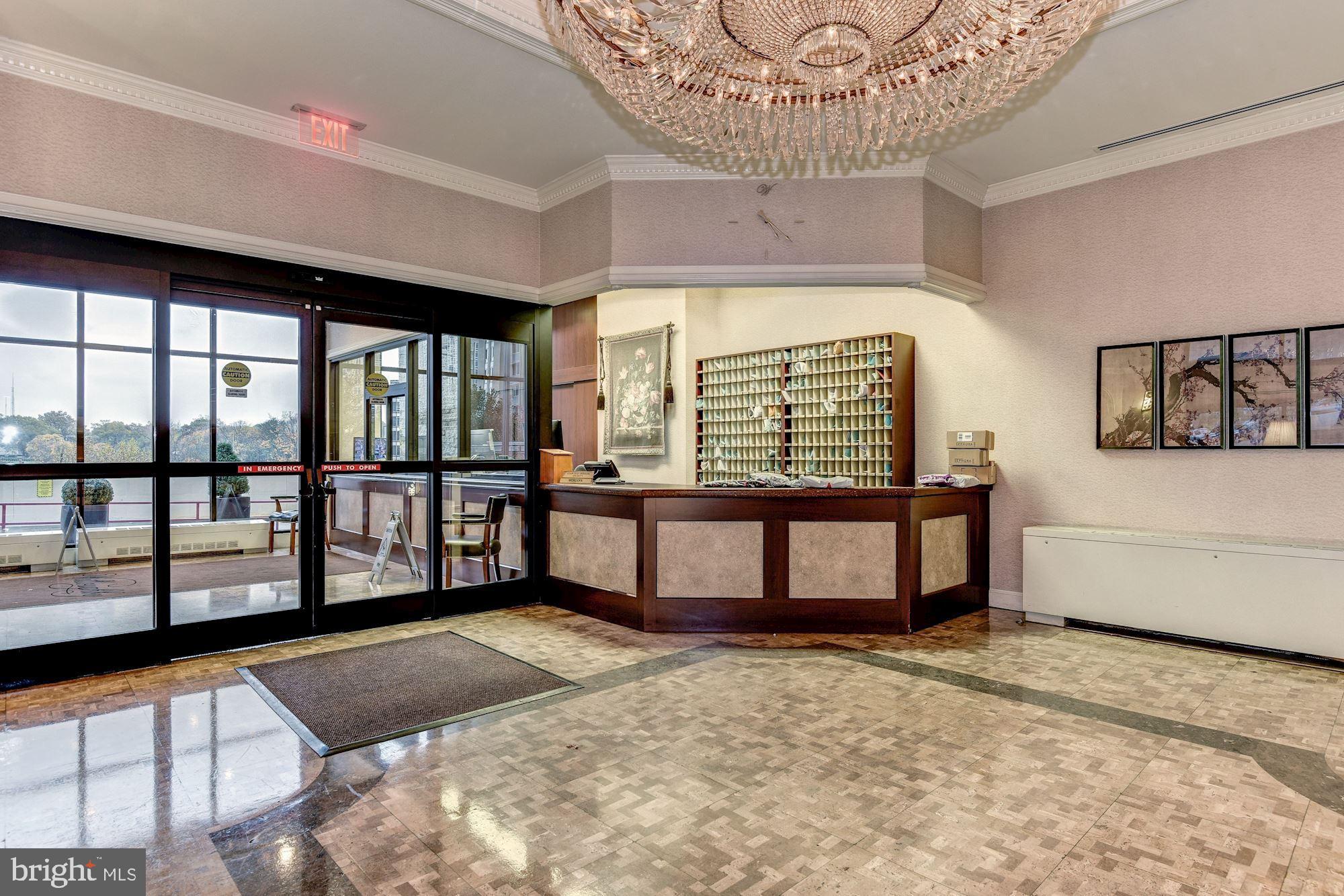 CHEVY CHASE - Residential