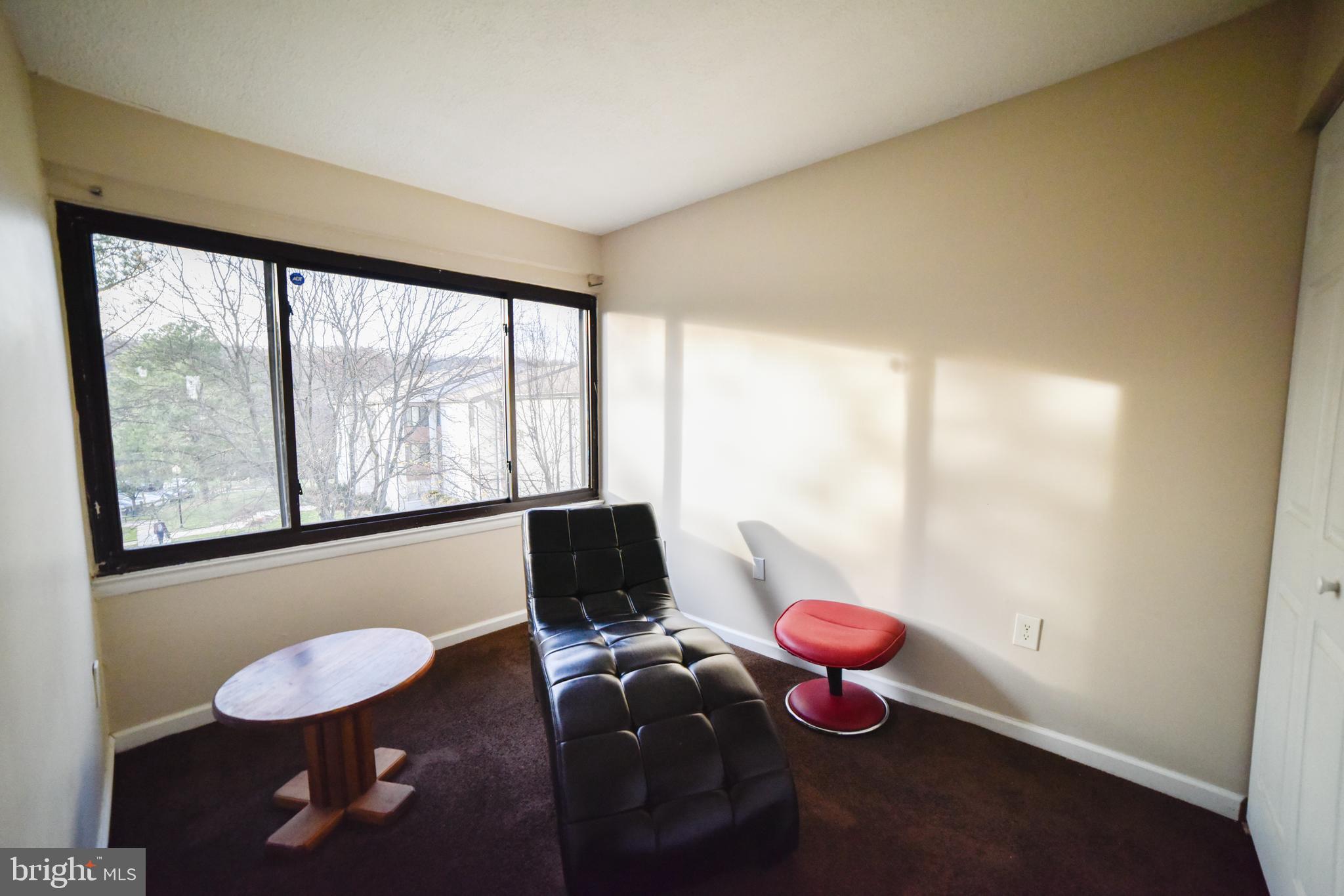 GREENBRIAR CONDO - Residential