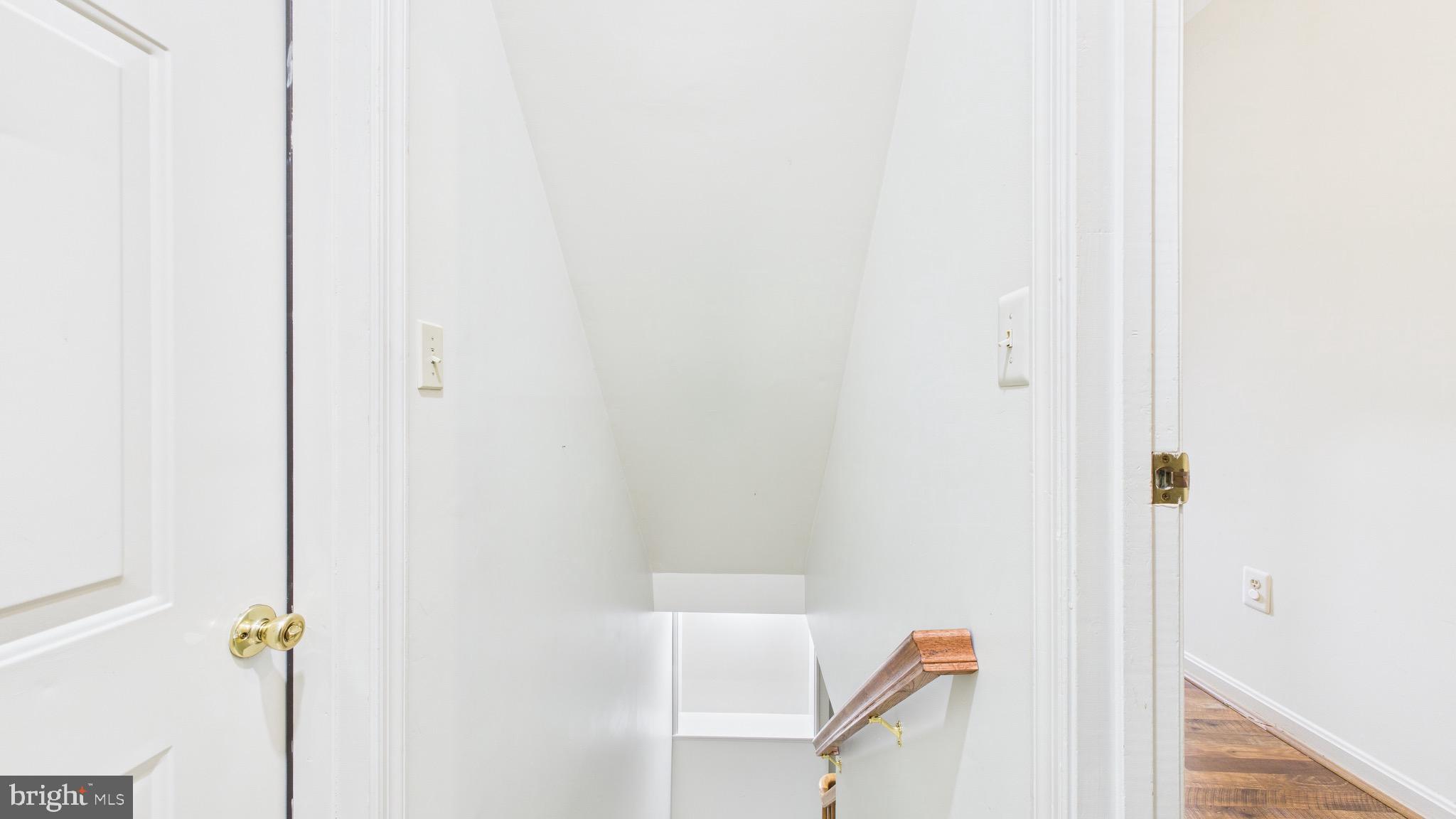 SEQUOIA FARMS - Residential