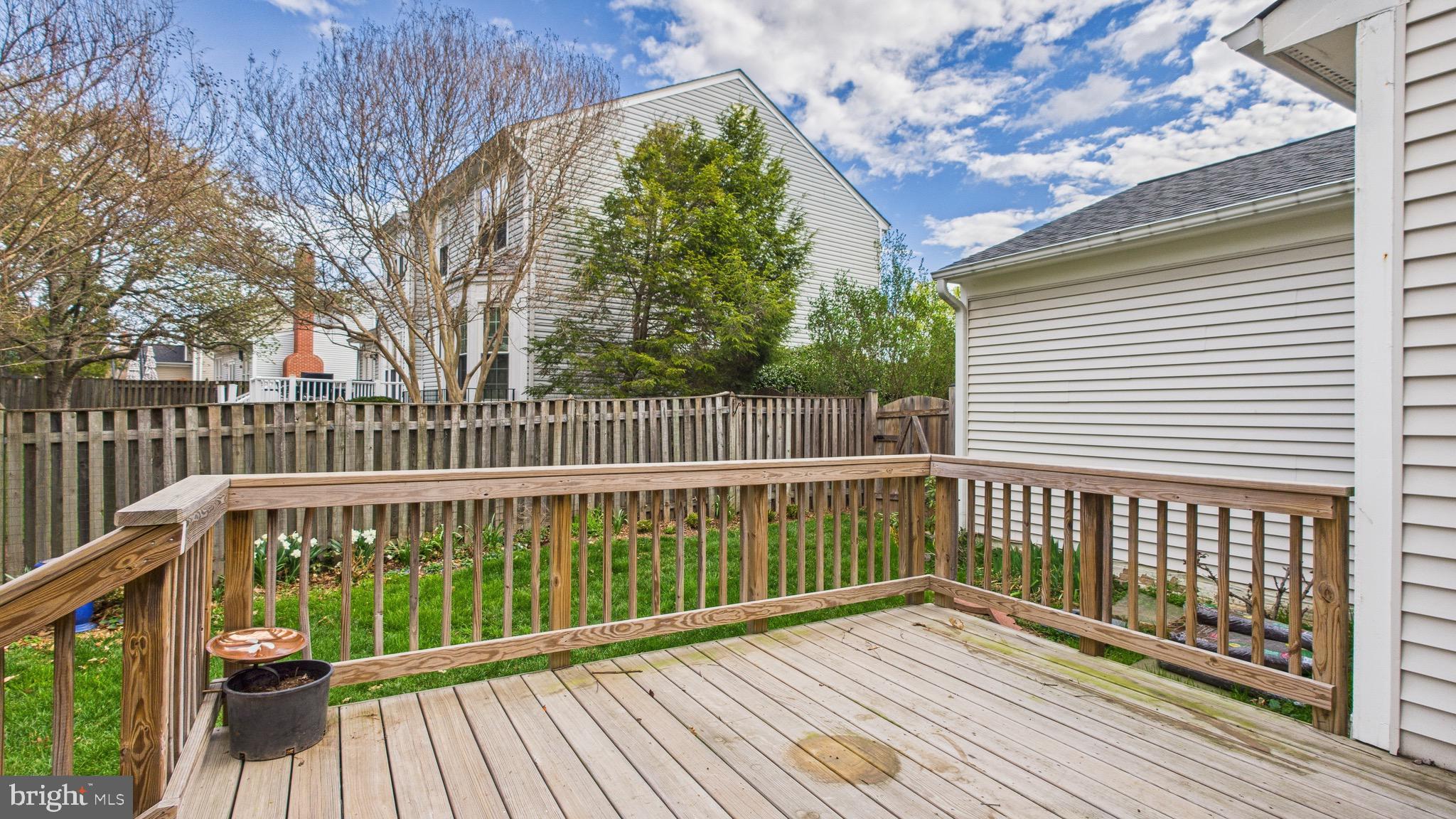 SEQUOIA FARMS - Residential